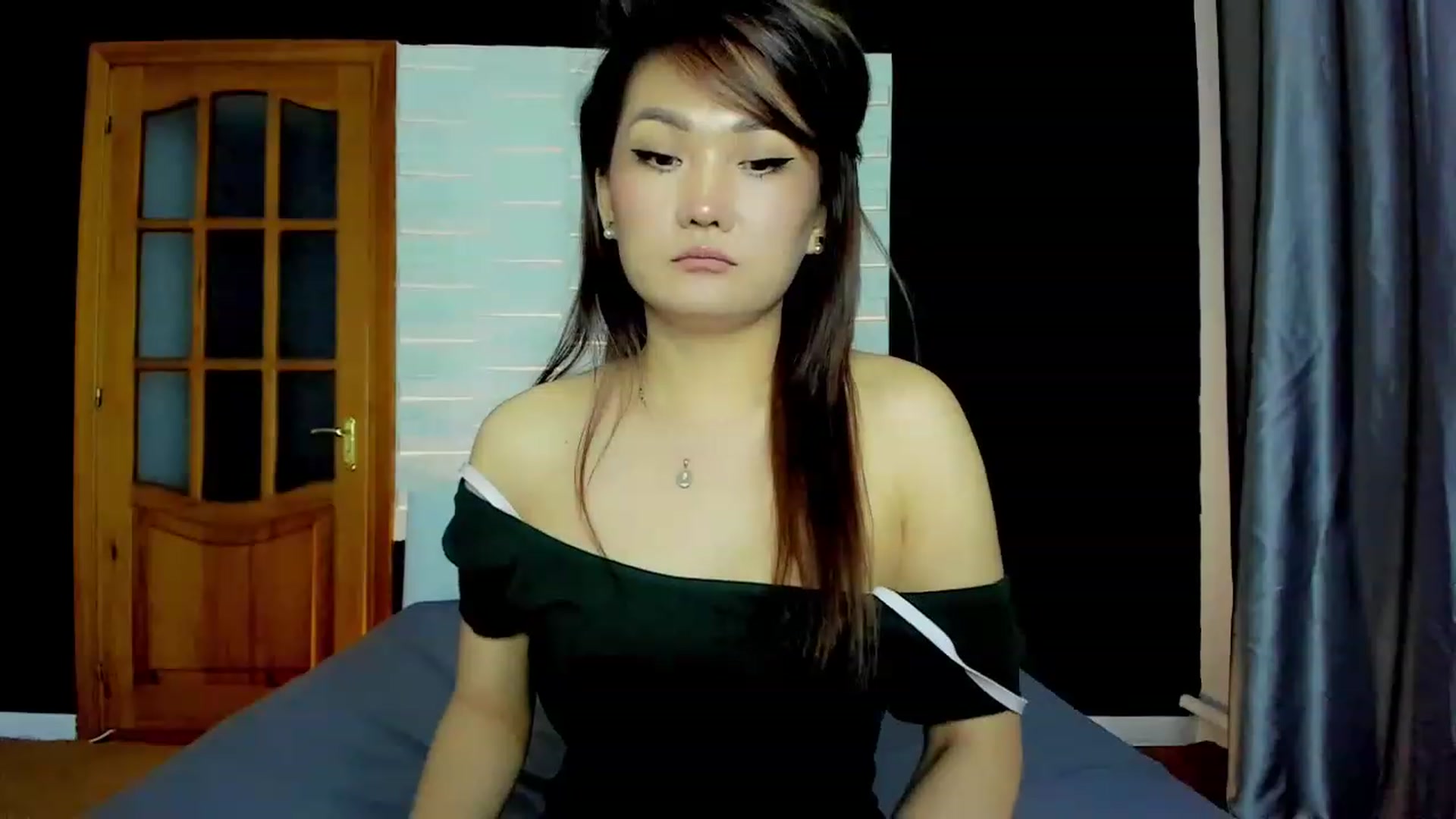 Gallery image thumbnail from Oiuysgdb's myfreecams stream on, 04/08/2023, 15:10 image 20 of 20