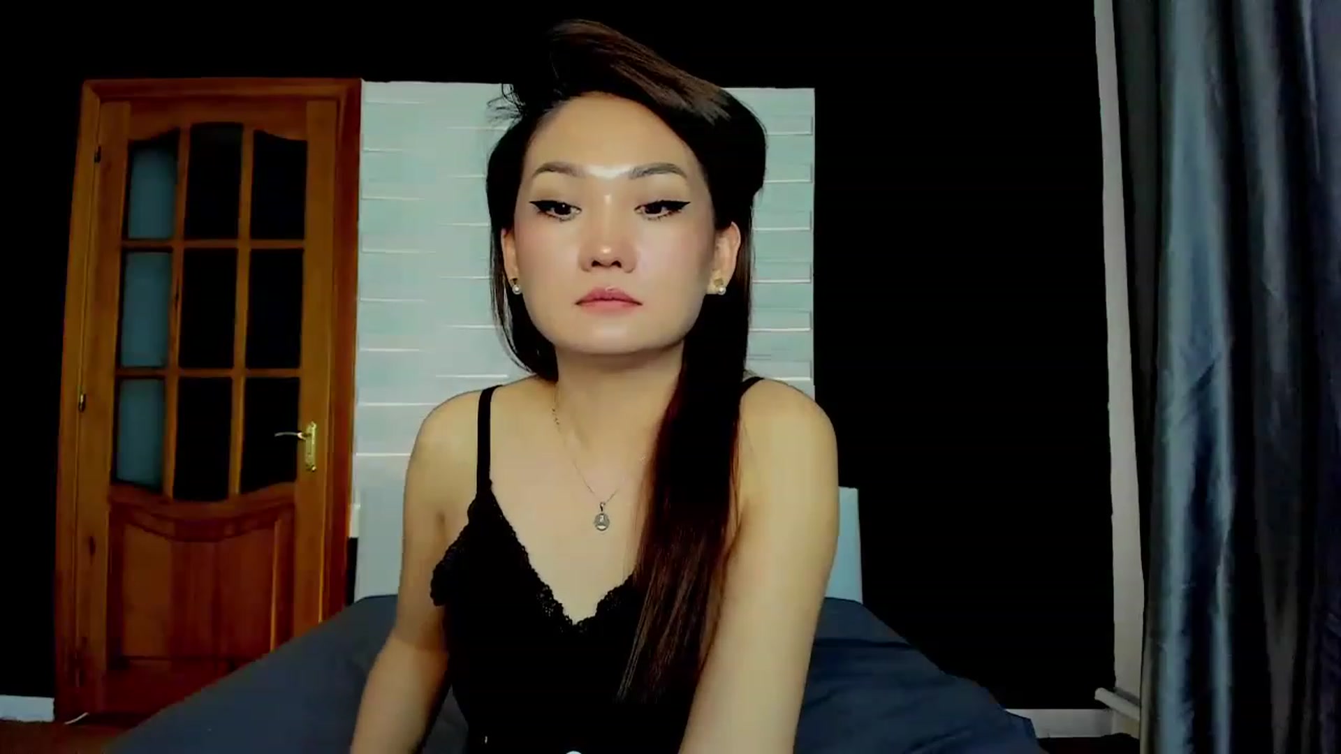 Gallery image thumbnail from Oiuysgdb's myfreecams stream on, 04/09/2023, 14:20 image 5 of 20