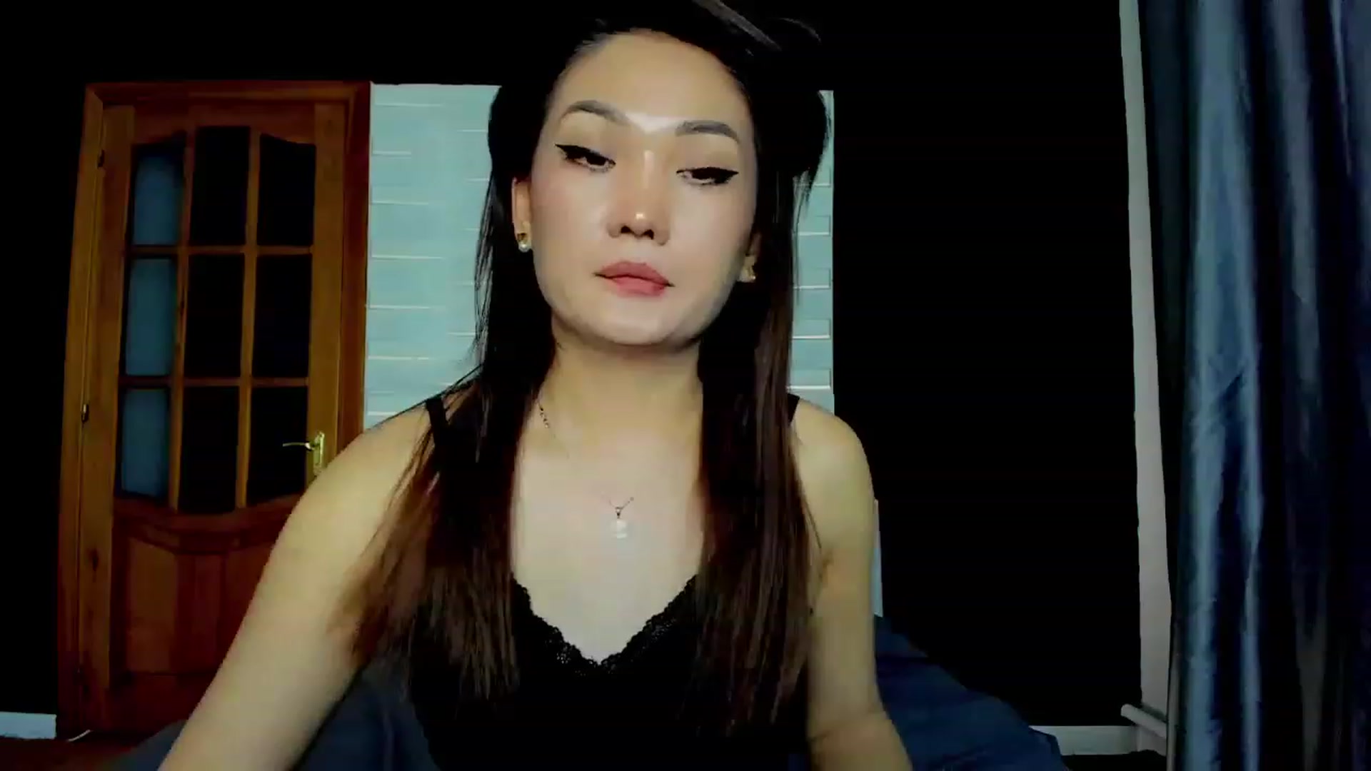 Gallery image thumbnail from Oiuysgdb's myfreecams stream on, 04/09/2023, 14:20 image 4 of 20