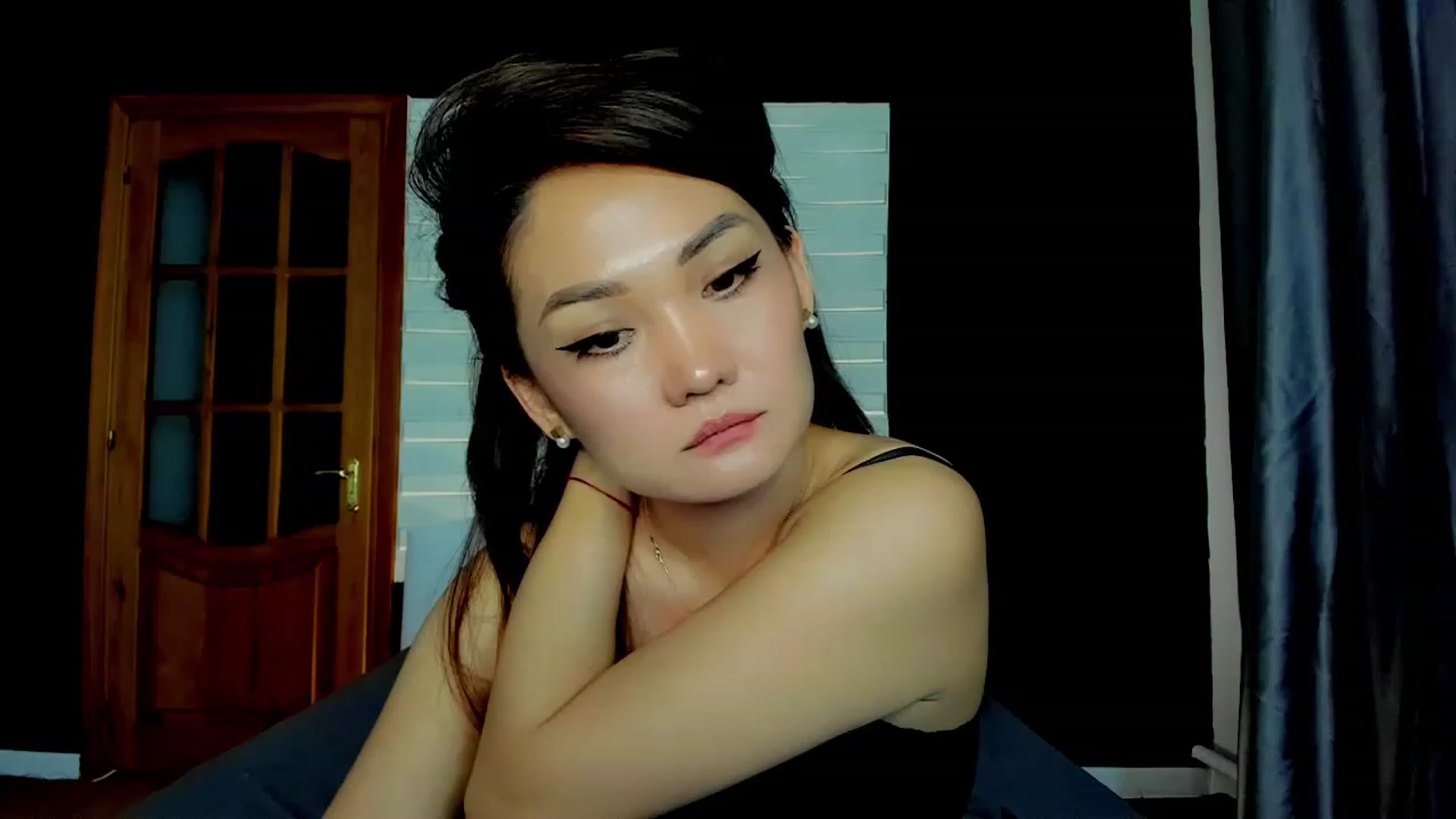 Gallery image thumbnail from Oiuysgdb's myfreecams stream on, 04/09/2023, 14:57 image 15 of 20