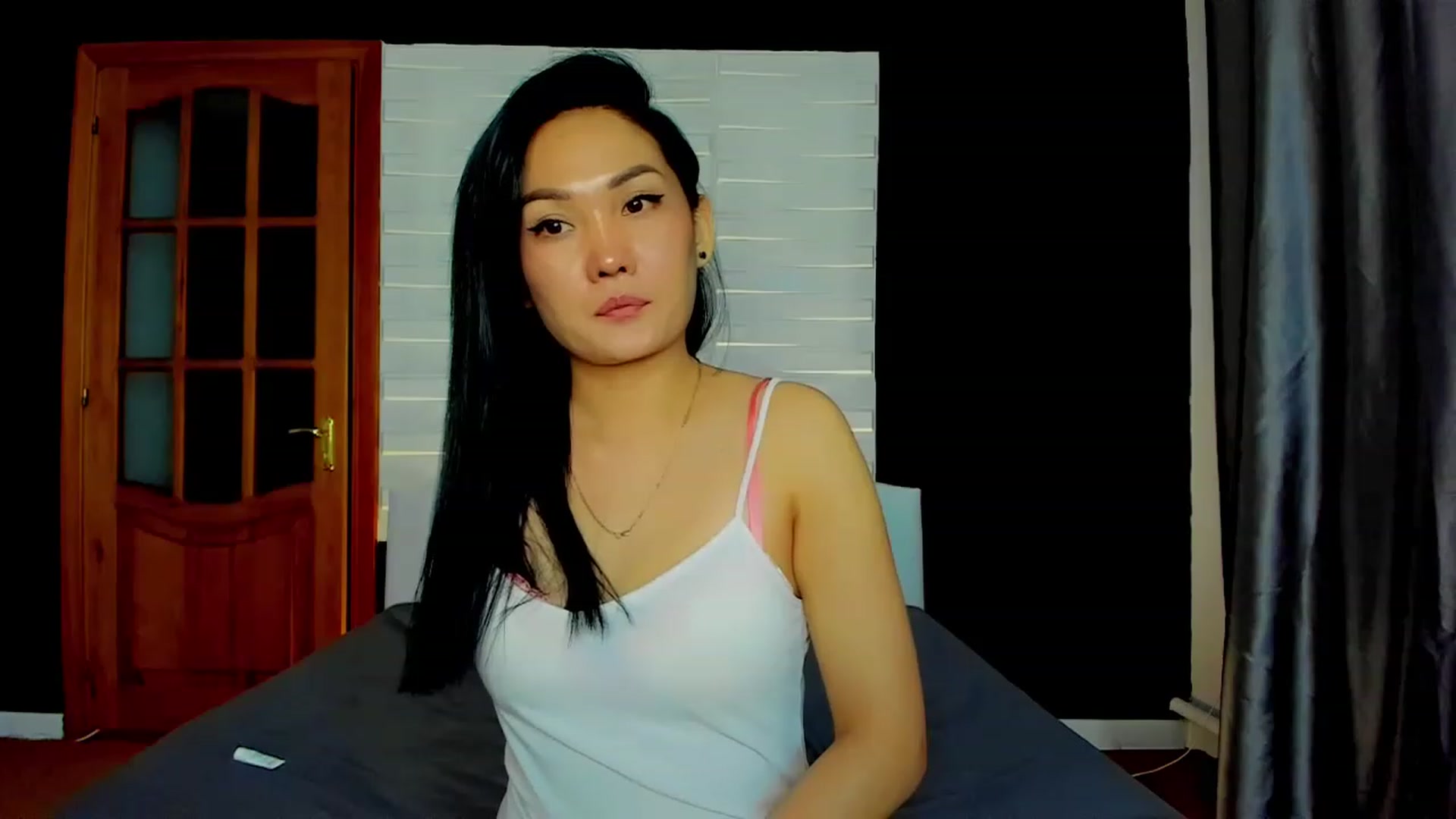 Gallery image thumbnail from Oiuysgdb's myfreecams stream on, 04/13/2023, 15:23 image 6 of 20
