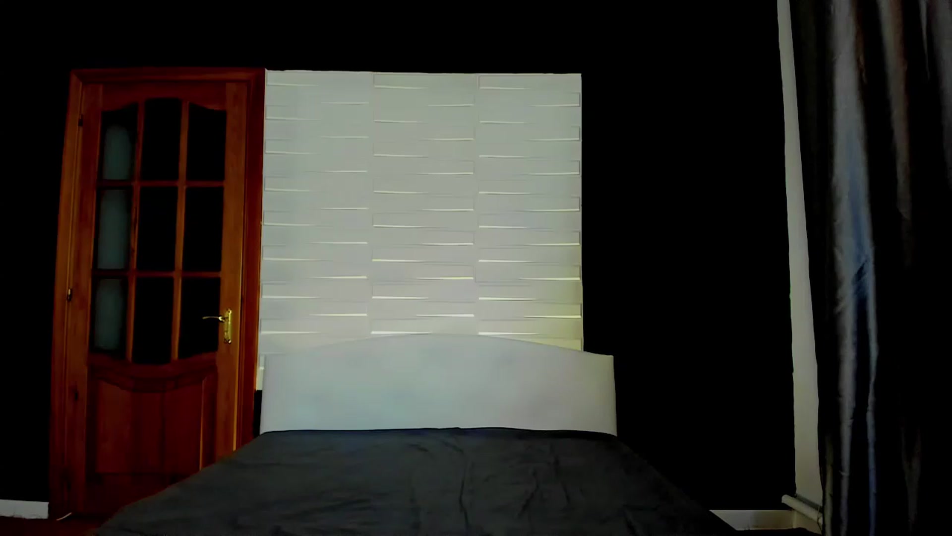 Gallery image thumbnail from Oiuysgdb's myfreecams stream on, 04/15/2023, 16:08 image 18 of 20