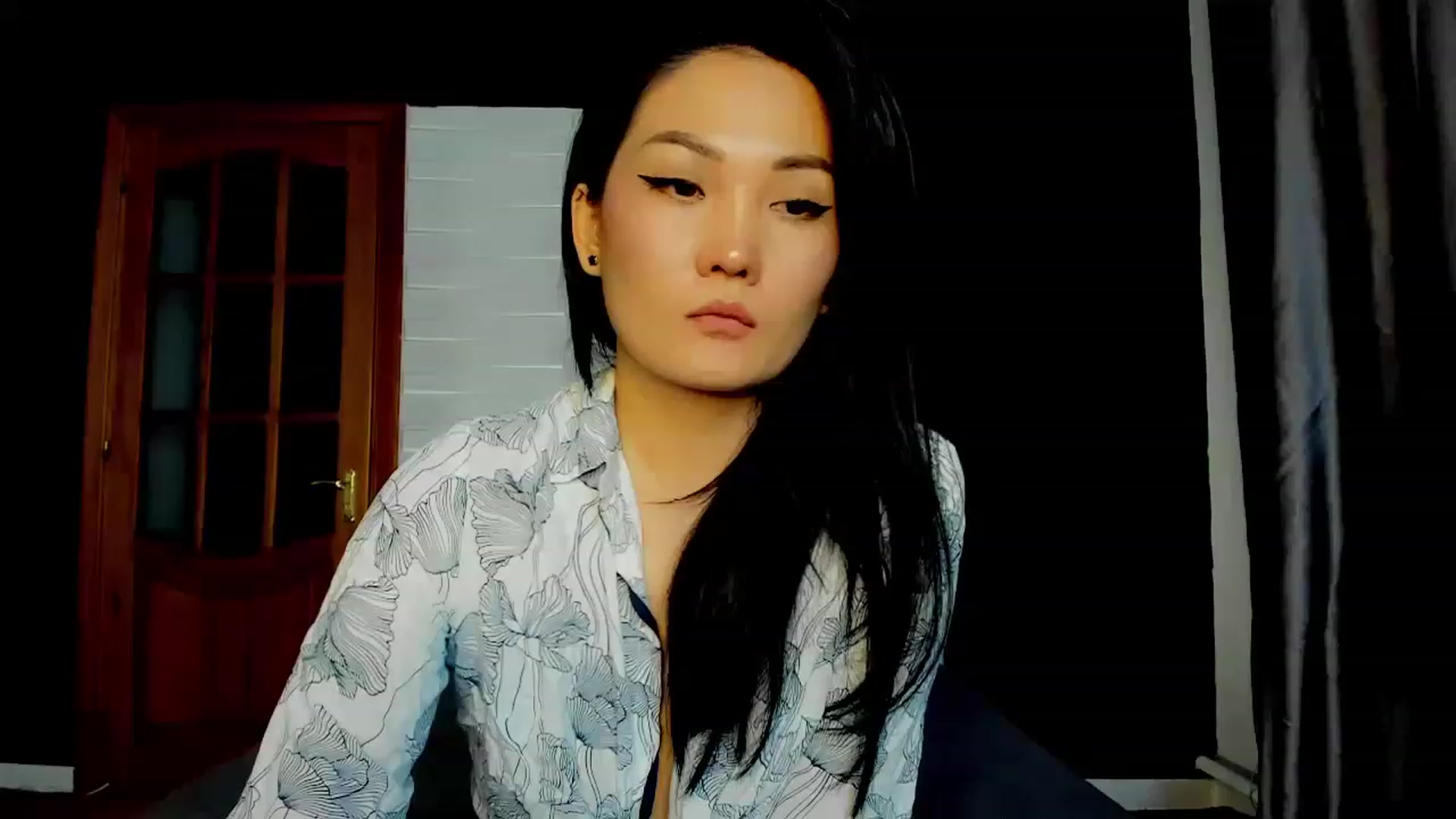 Gallery image thumbnail from Oiuysgdb's myfreecams stream on, 04/15/2023, 17:00 image 18 of 20