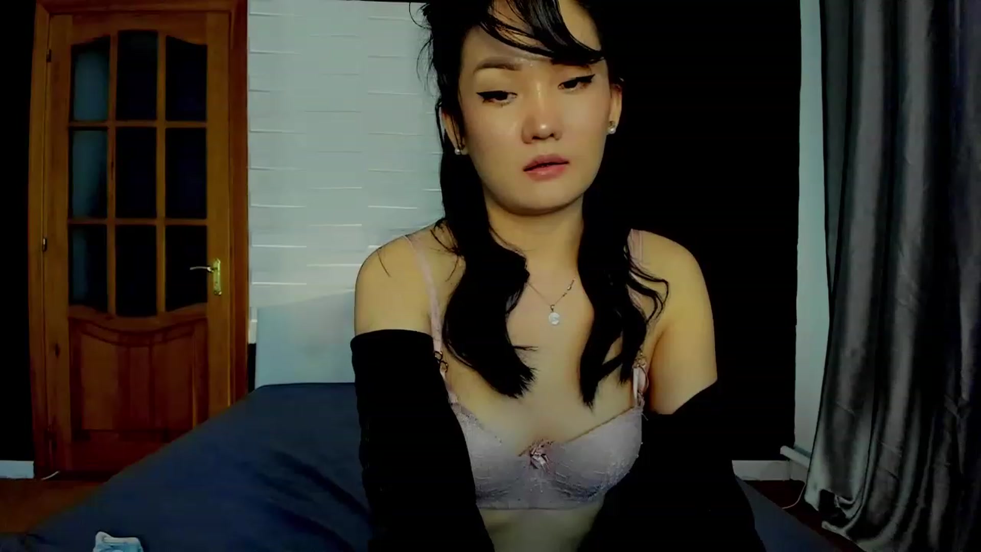Gallery image thumbnail from Oiuysgdb's myfreecams stream on, 04/30/2023, 15:28 image 13 of 20