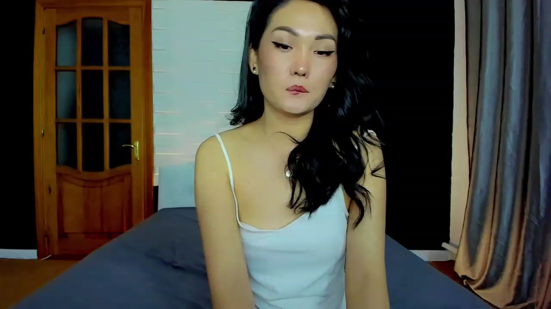 Gallery image thumbnail from Oiuysgdb's myfreecams stream on, 05/06/2023, 15:41 image 9 of 20