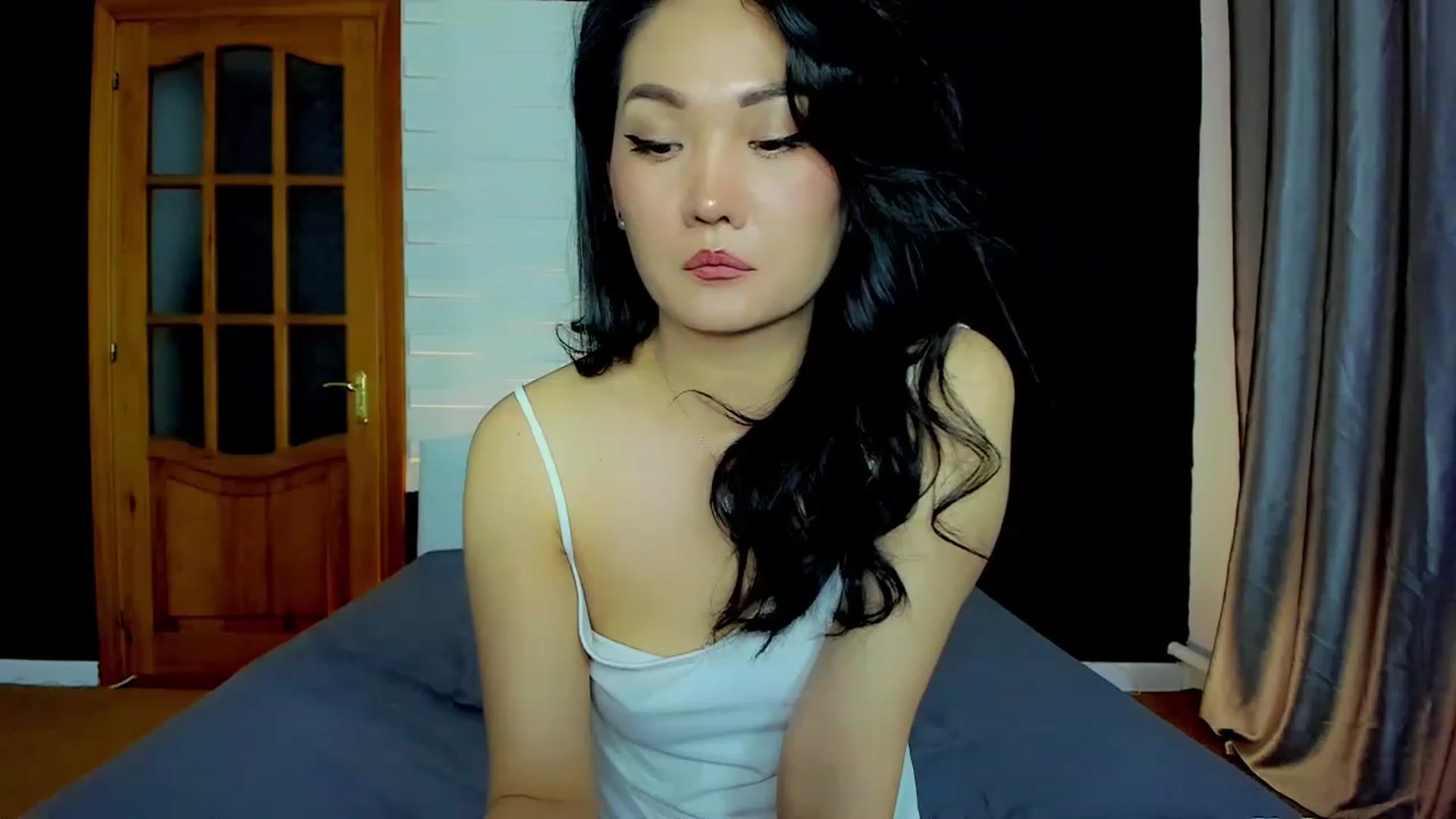 Gallery image thumbnail from Oiuysgdb's myfreecams stream on, 05/06/2023, 15:41 image 5 of 20