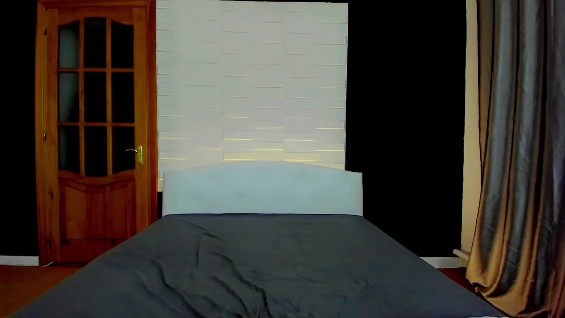 Gallery image thumbnail from Oiuysgdb's myfreecams stream on, 05/06/2023, 16:40 image 12 of 20