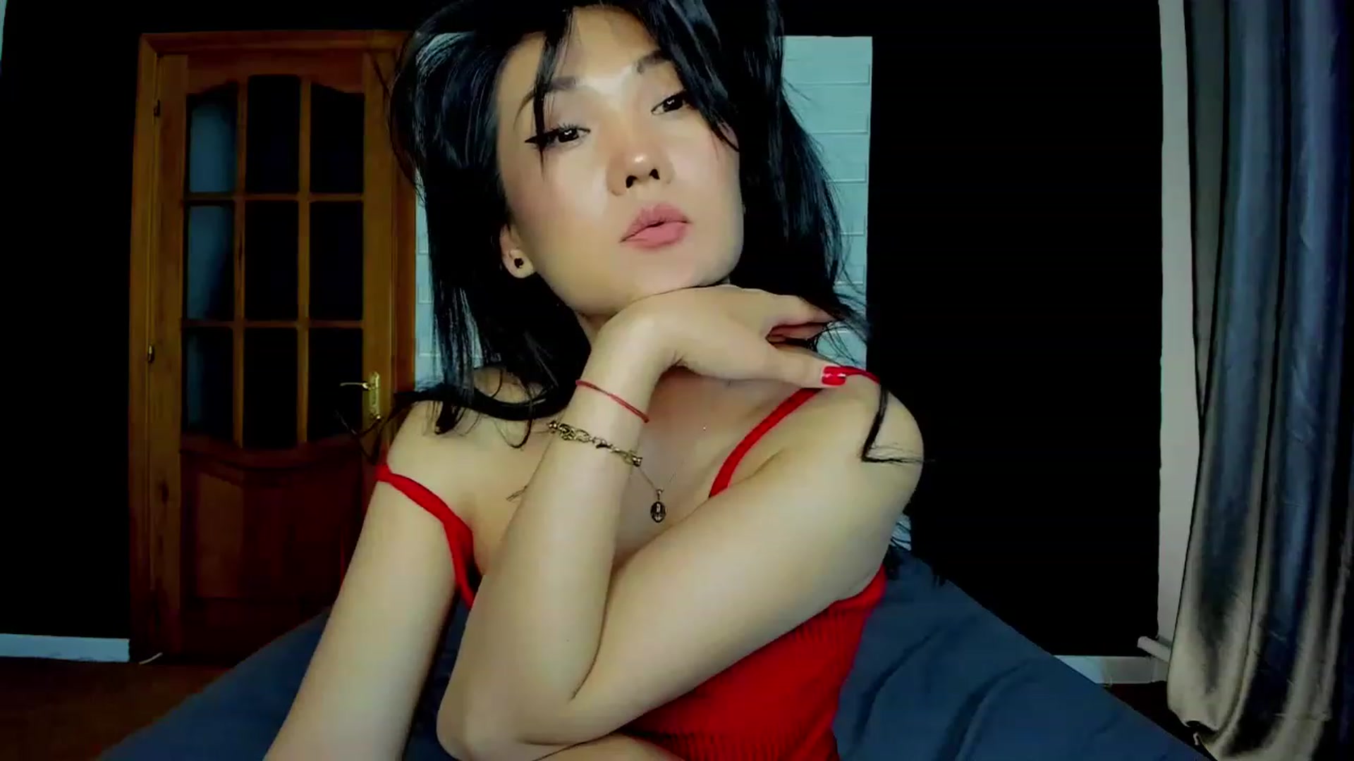 Gallery image thumbnail from Oiuysgdb's myfreecams stream on, 05/07/2023, 16:31 image 19 of 20