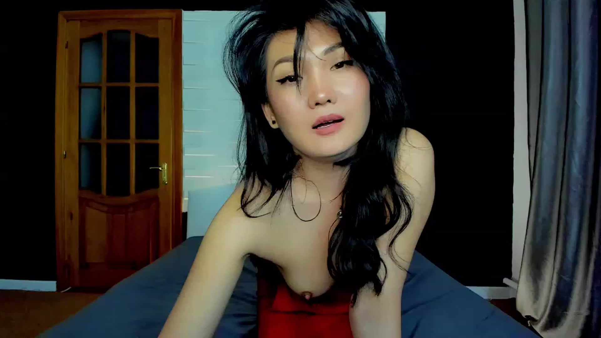 Gallery image thumbnail from Oiuysgdb's myfreecams stream on, 05/07/2023, 16:31 image 6 of 20