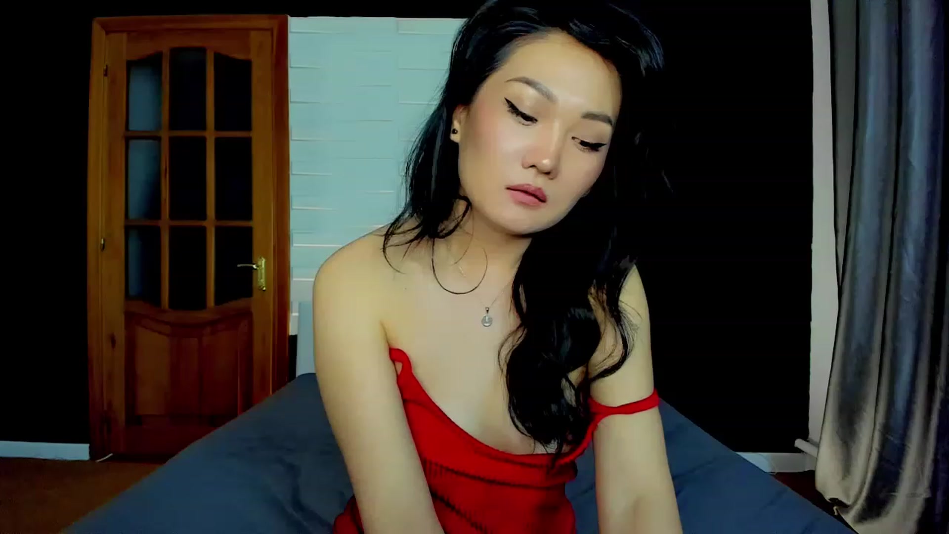 Gallery image thumbnail from Oiuysgdb's myfreecams stream on, 05/07/2023, 16:31 image 7 of 20