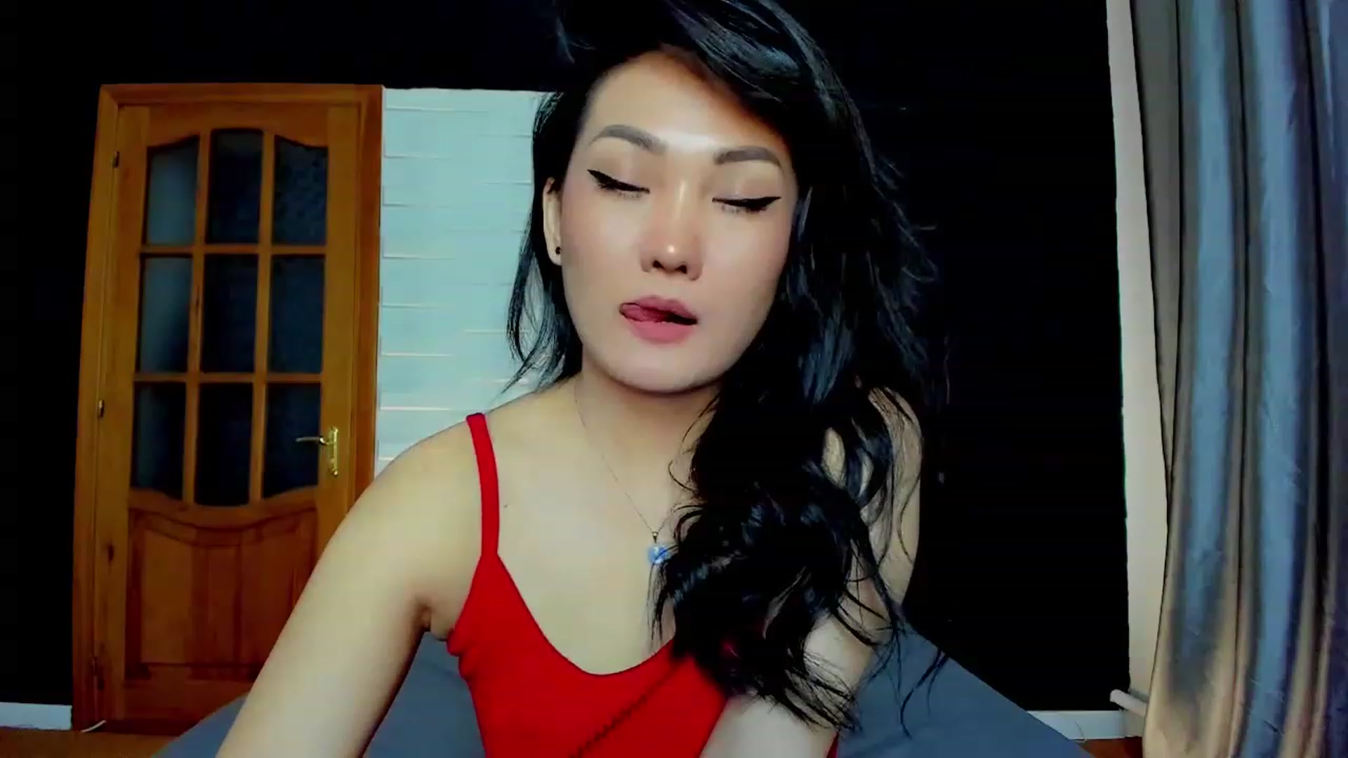 Gallery image thumbnail from Oiuysgdb's myfreecams stream on, 05/09/2023, 15:22 image 7 of 20