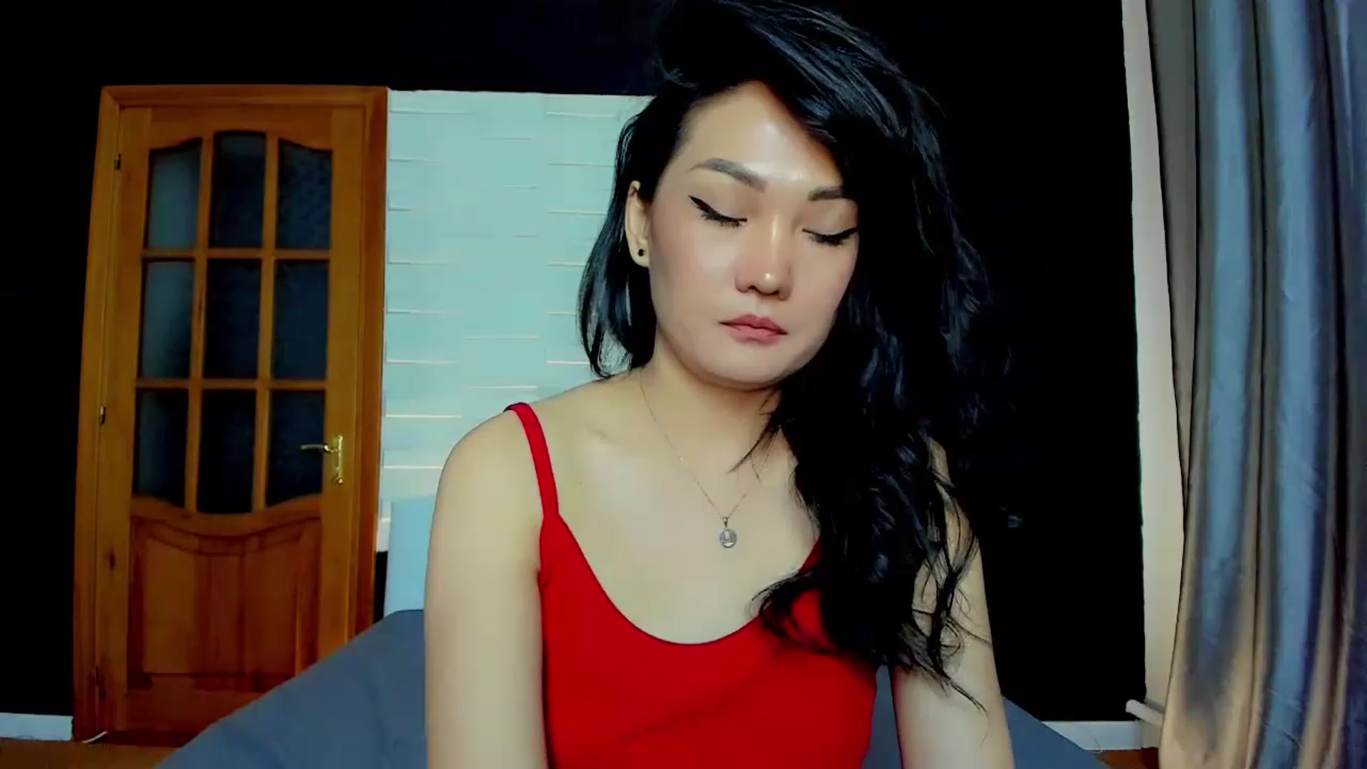 Gallery image thumbnail from Oiuysgdb's myfreecams stream on, 05/09/2023, 16:46 image 12 of 20