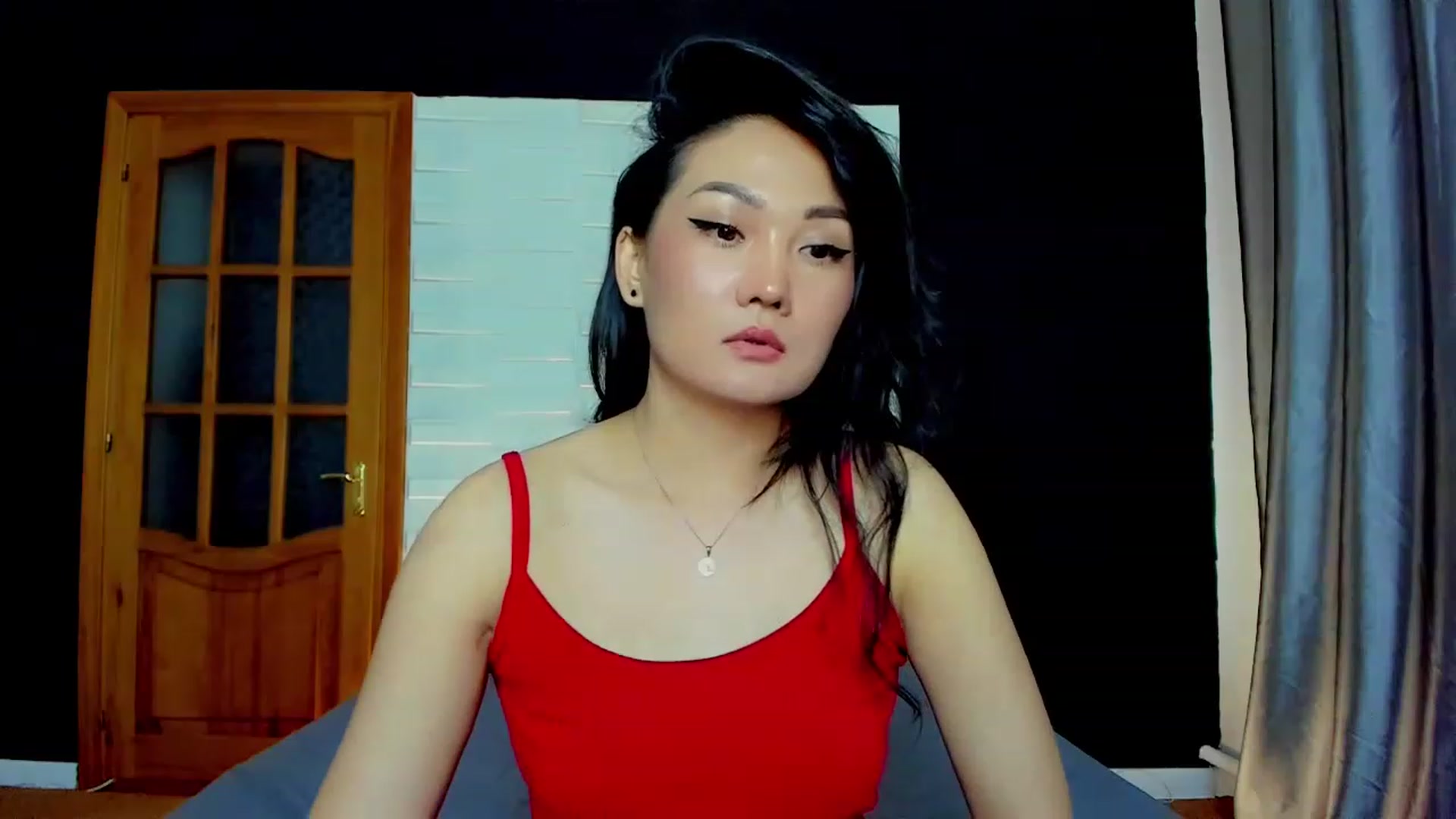 Gallery image thumbnail from Oiuysgdb's myfreecams stream on, 05/09/2023, 16:46 image 8 of 20