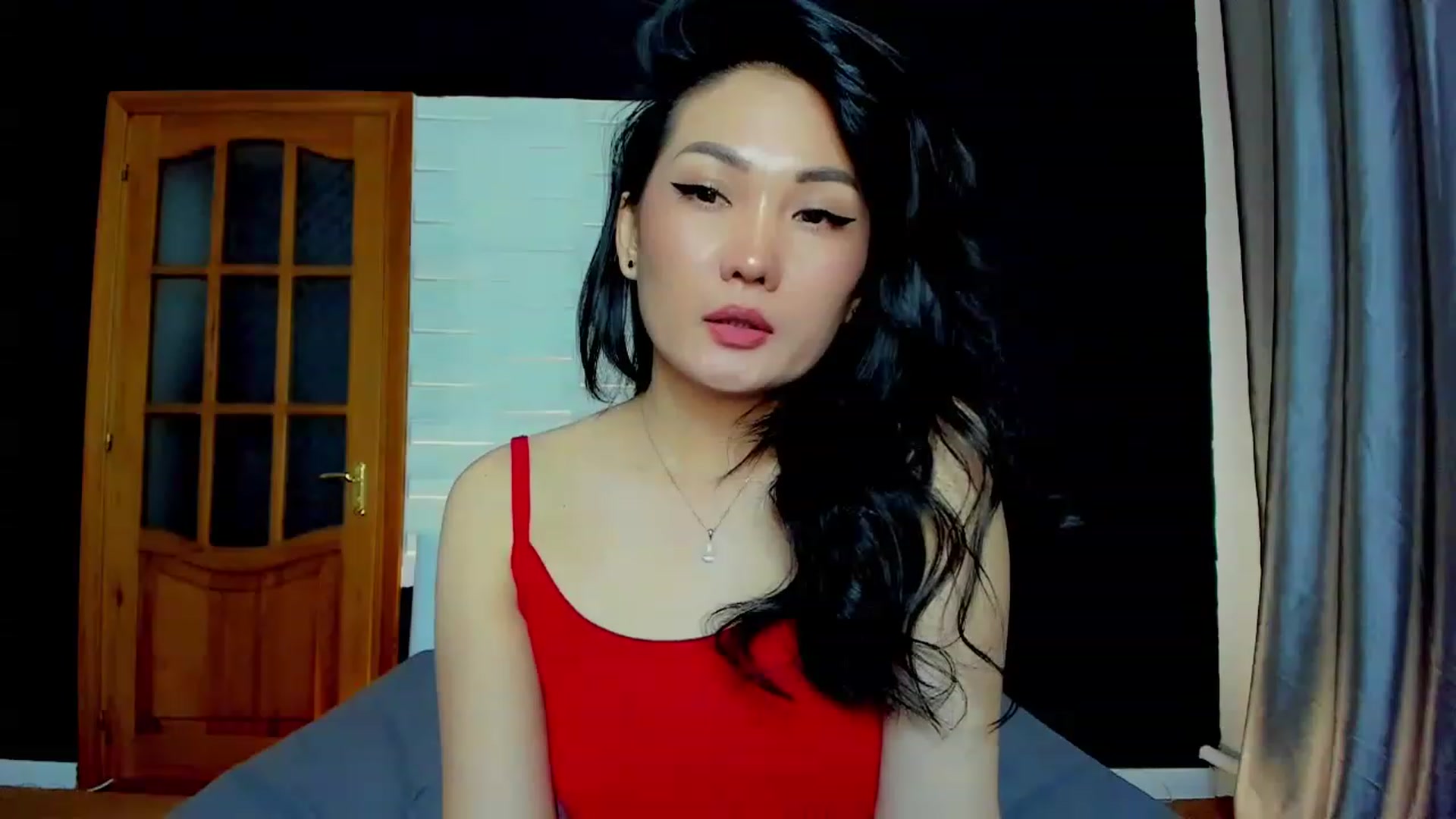 Gallery image thumbnail from Oiuysgdb's myfreecams stream on, 05/09/2023, 16:46 image 15 of 20