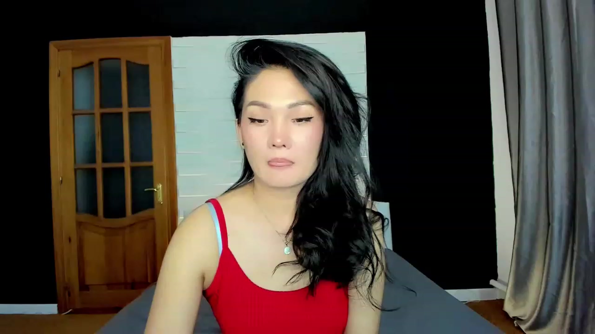 Gallery image thumbnail from Oiuysgdb's myfreecams stream on, 05/11/2023, 14:49 image 1 of 20