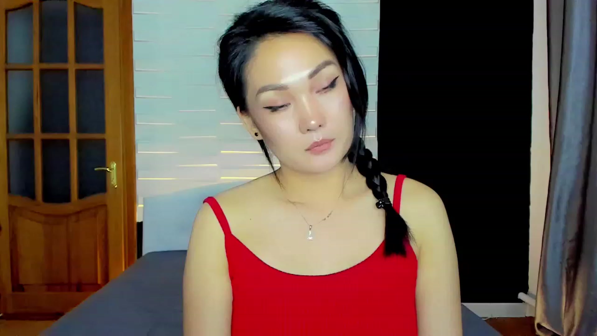 Gallery image thumbnail from Oiuysgdb's myfreecams stream on, 05/15/2023, 16:23 image 17 of 20