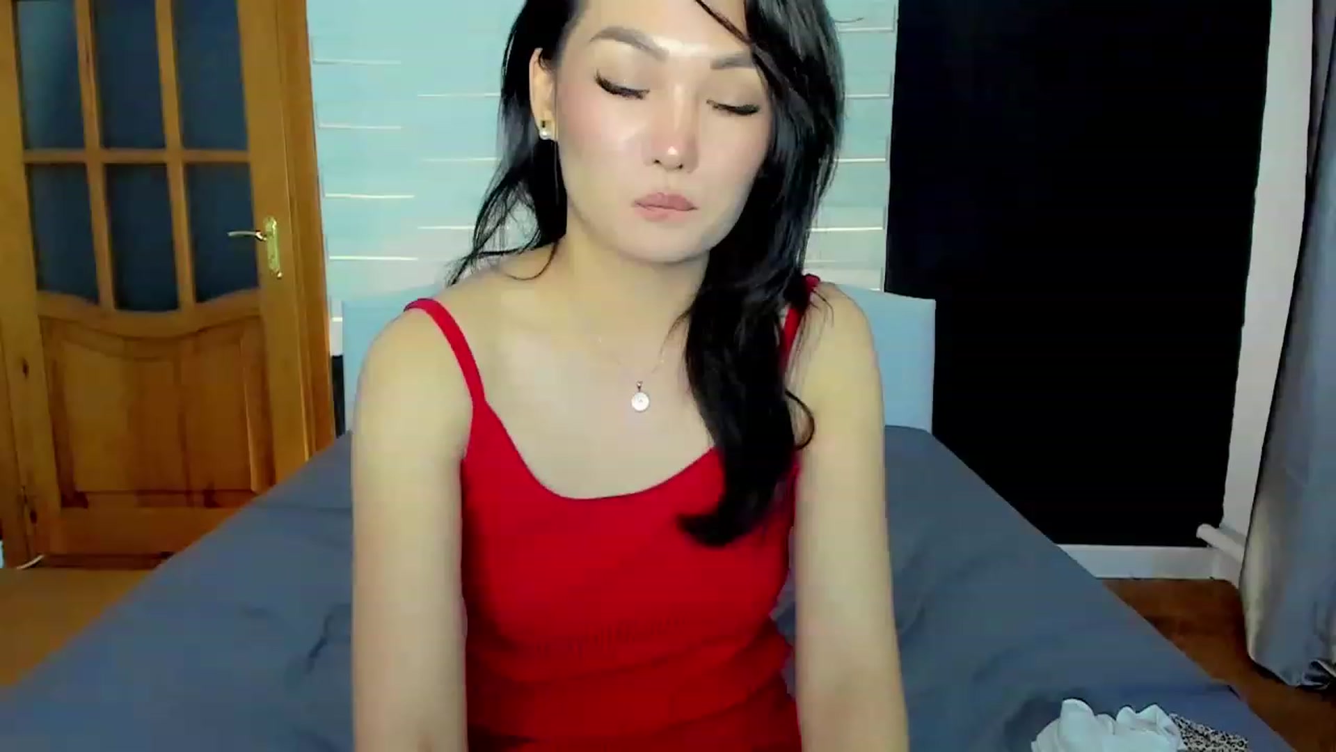 Gallery image thumbnail from Oiuysgdb's myfreecams stream on, 05/25/2023, 16:14 image 12 of 20