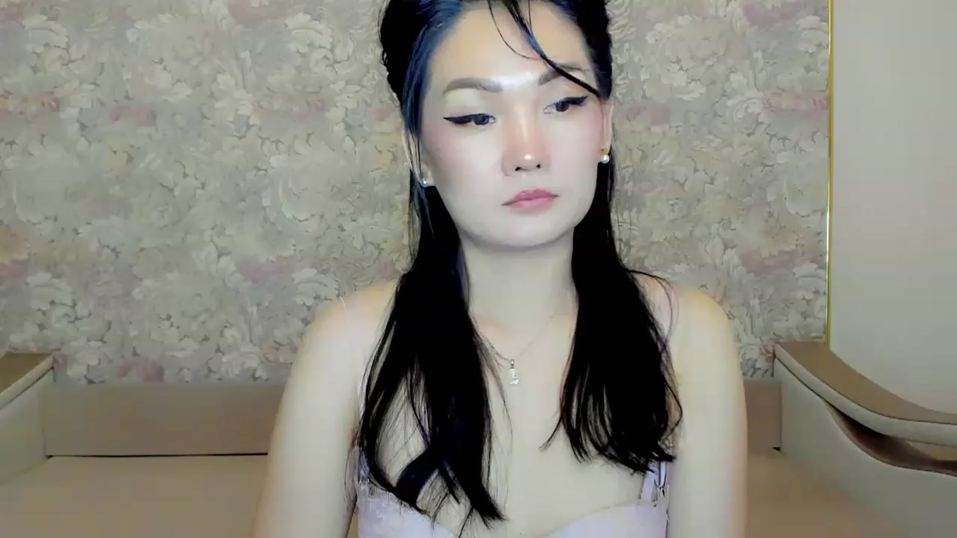 Gallery image thumbnail from Oiuysgdb's myfreecams stream on, 06/06/2023, 15:29 image 10 of 20