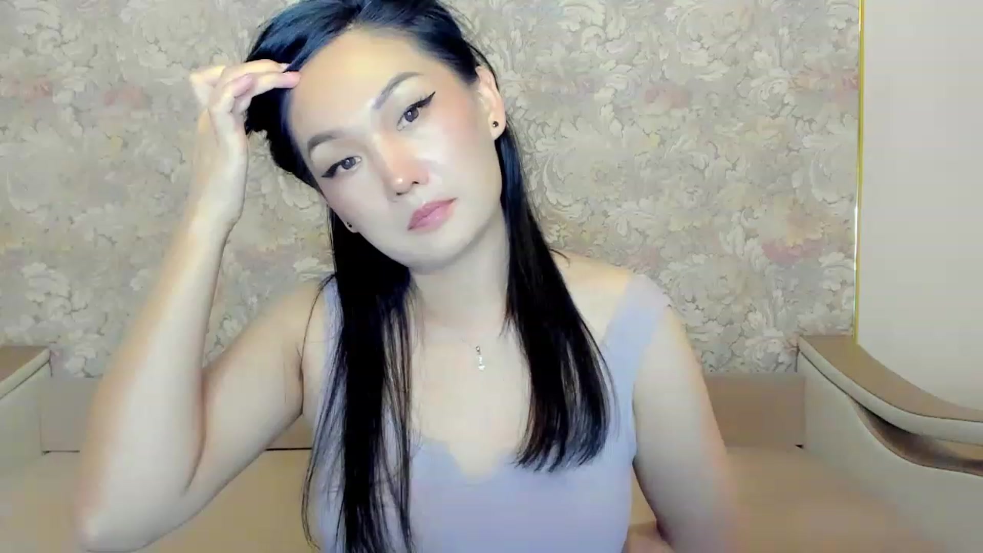 Gallery image thumbnail from Oiuysgdb's myfreecams stream on, 06/10/2023, 17:05 image 6 of 20