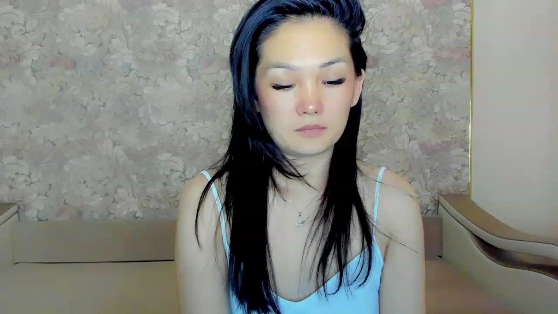 Gallery image thumbnail from Oiuysgdb's myfreecams stream on, 06/24/2023, 17:09 image 3 of 20