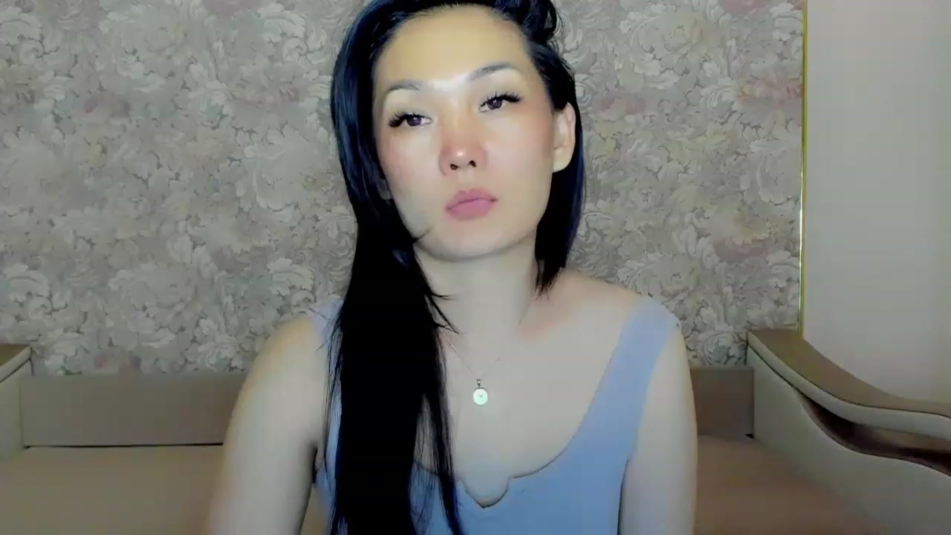 Gallery image thumbnail from Oiuysgdb's myfreecams stream on, 06/24/2023, 18:06 image 12 of 20