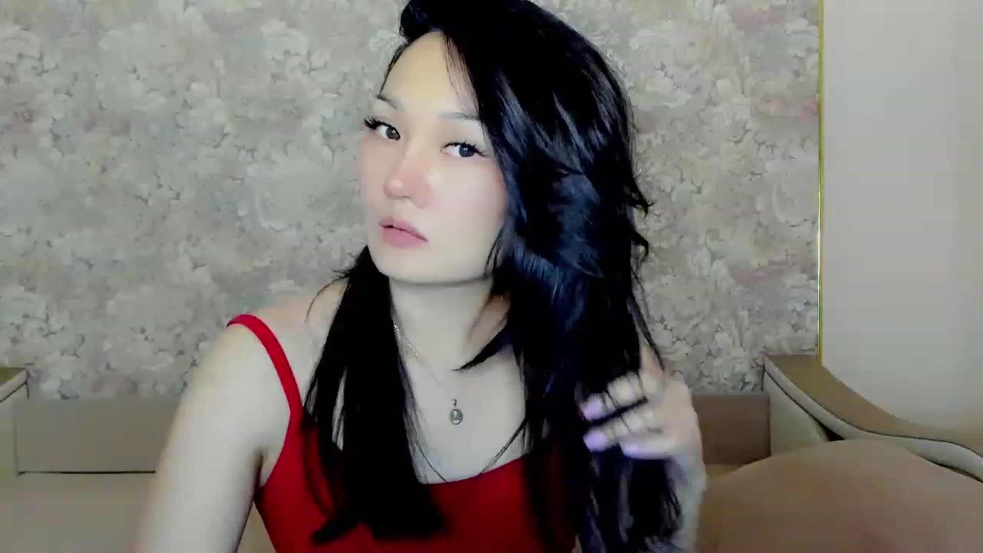 Gallery image thumbnail from Oiuysgdb's myfreecams stream on, 06/26/2023, 13:16 image 6 of 20