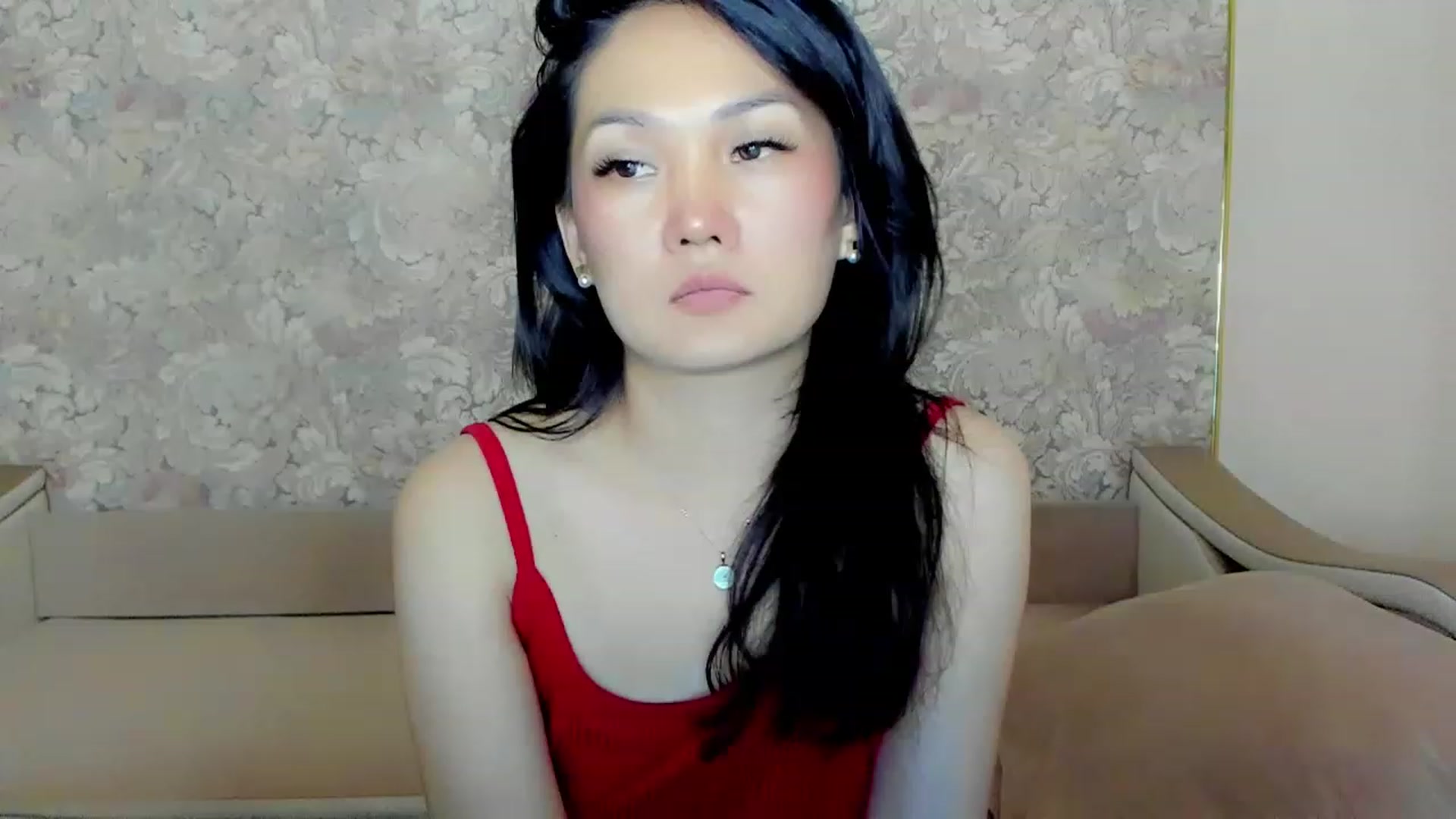 Gallery image thumbnail from Oiuysgdb's myfreecams stream on, 06/26/2023, 16:36 image 13 of 20