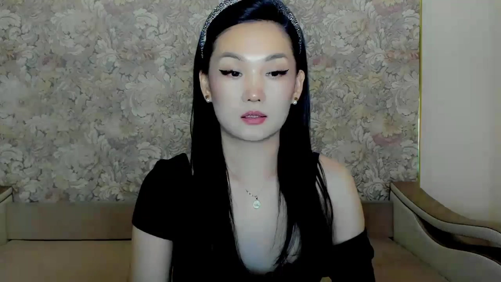 Gallery image thumbnail from Oiuysgdb's myfreecams stream on, 07/03/2023, 16:11 image 8 of 20