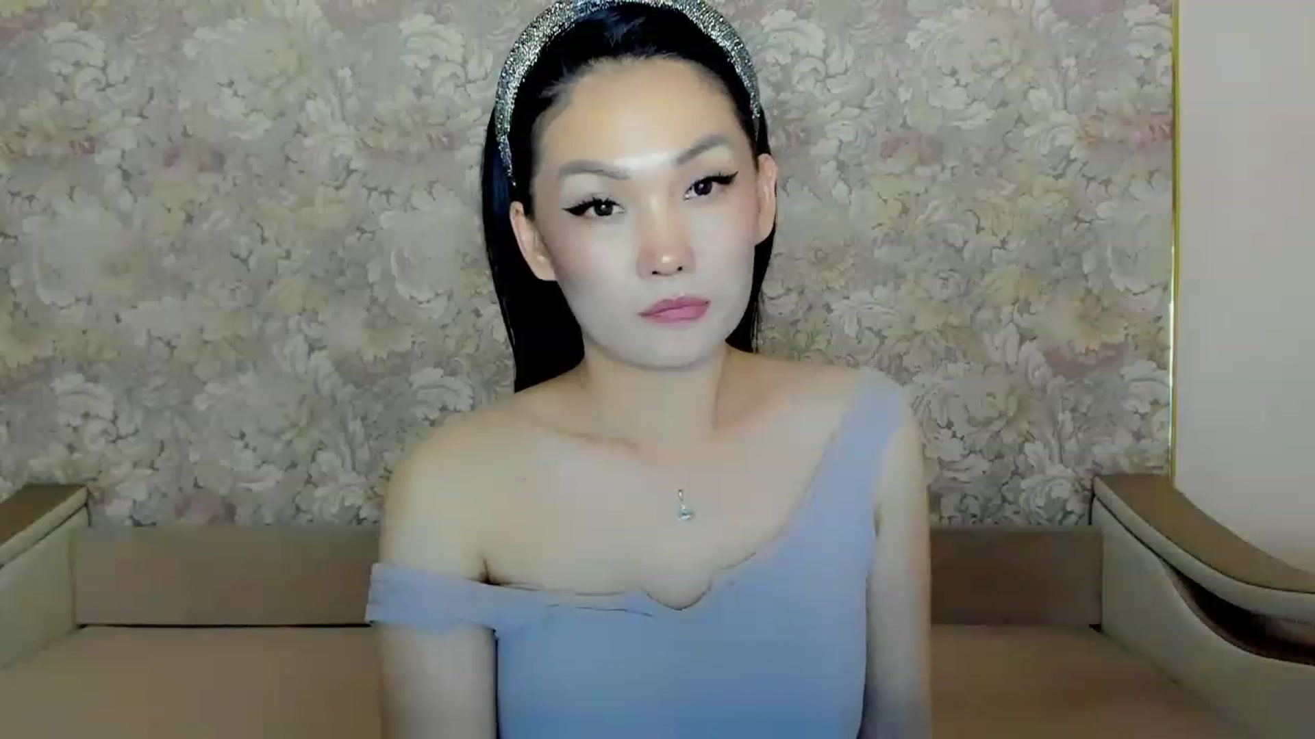 Gallery image thumbnail from Oiuysgdb's myfreecams stream on, 07/04/2023, 16:59 image 18 of 20