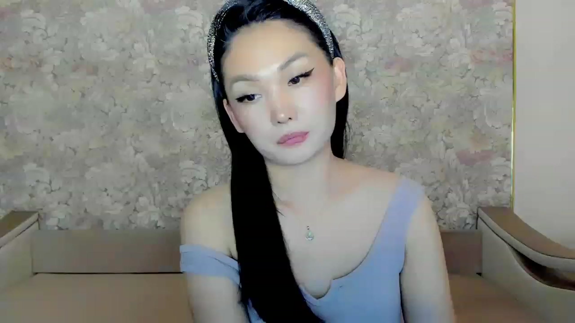 Gallery image thumbnail from Oiuysgdb's myfreecams stream on, 07/04/2023, 16:59 image 13 of 20