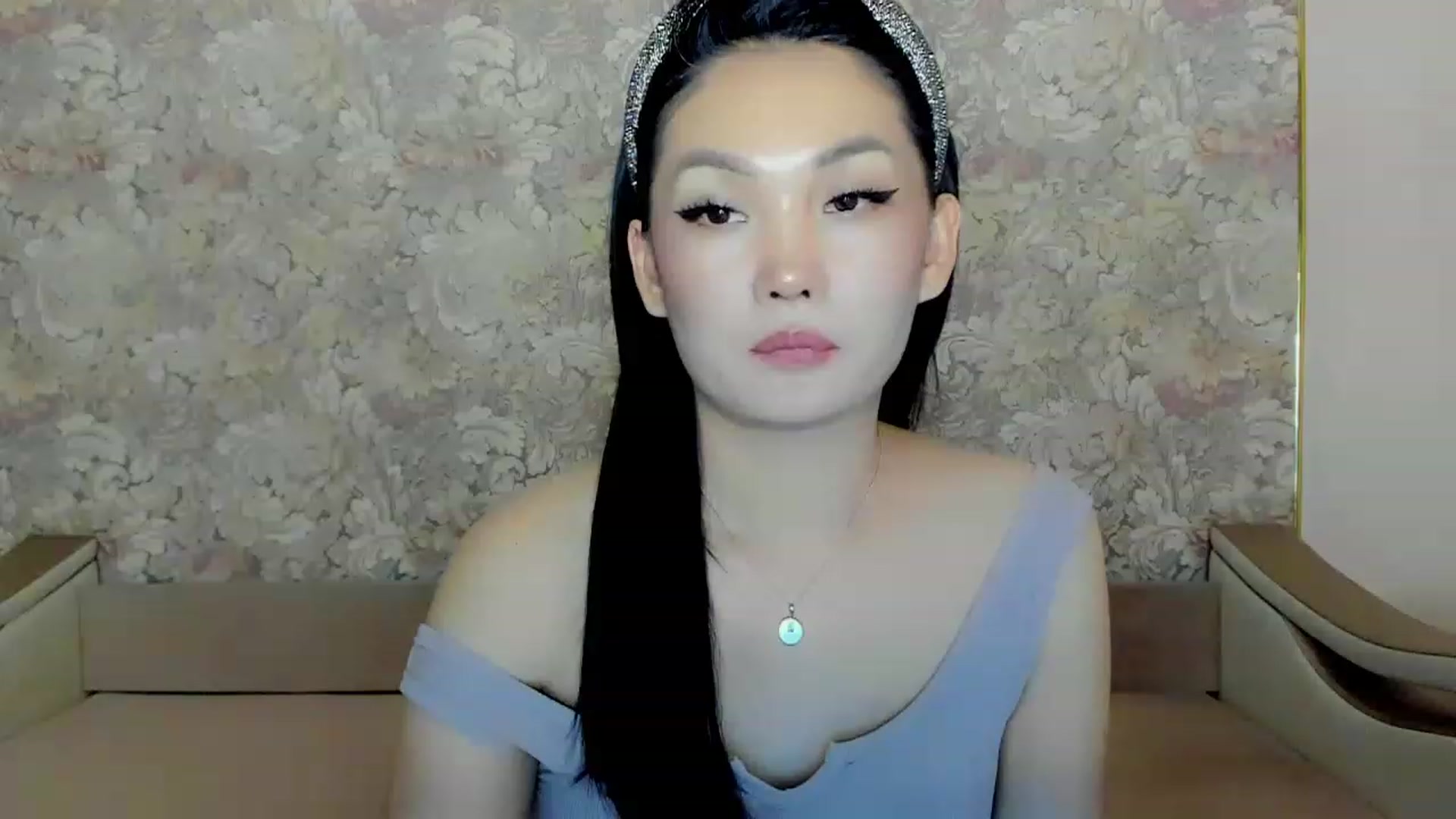 Gallery image thumbnail from Oiuysgdb's myfreecams stream on, 07/04/2023, 16:59 image 14 of 20