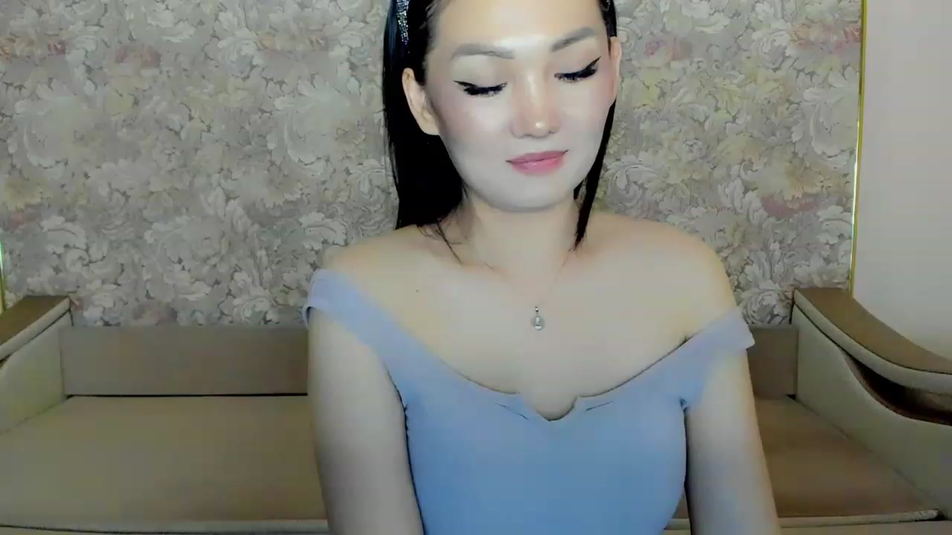 Gallery image thumbnail from Oiuysgdb's myfreecams stream on, 07/04/2023, 18:56 image 16 of 20