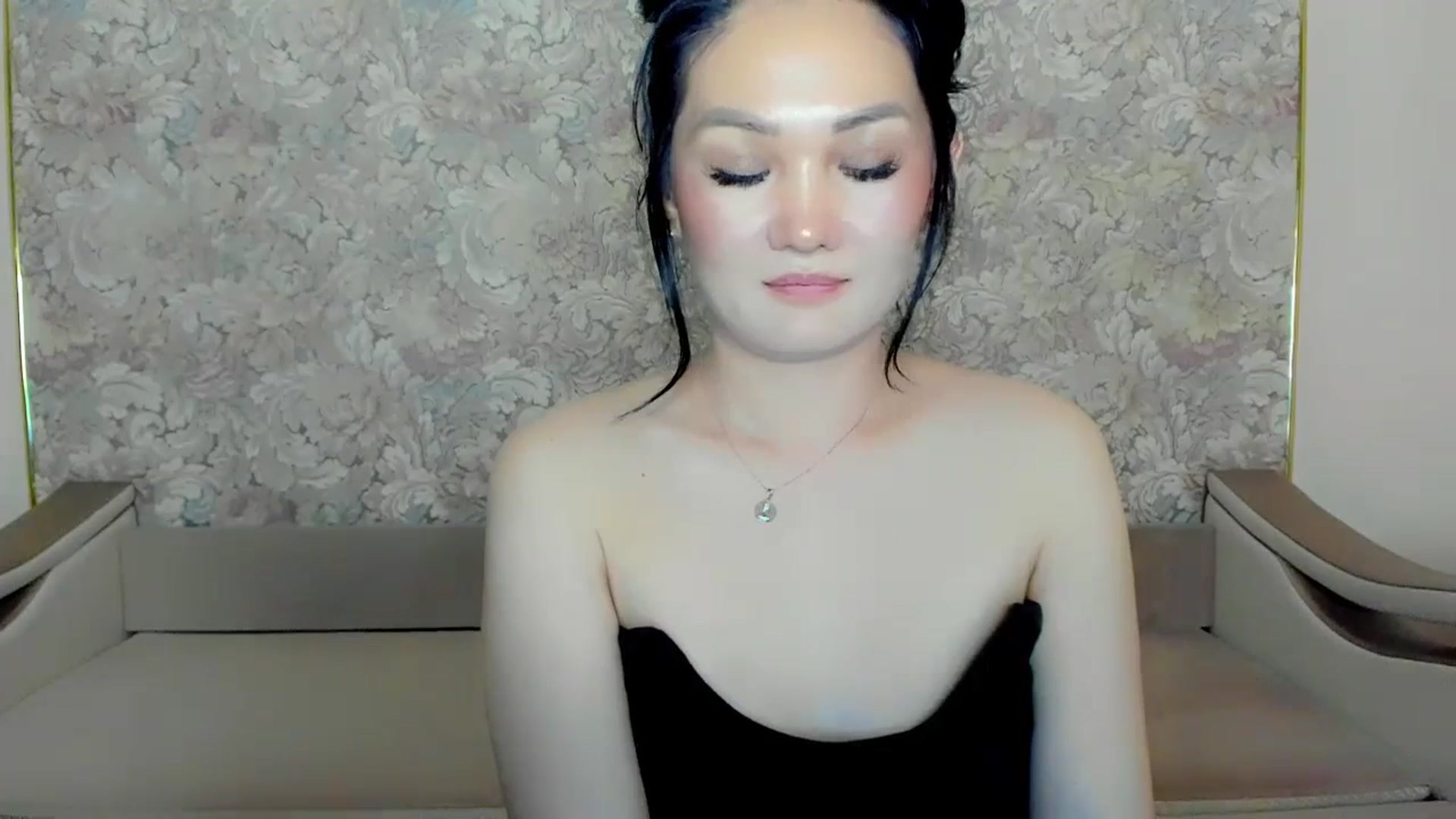 Gallery image thumbnail from Oiuysgdb's myfreecams stream on, 07/06/2023, 18:55 image 20 of 20