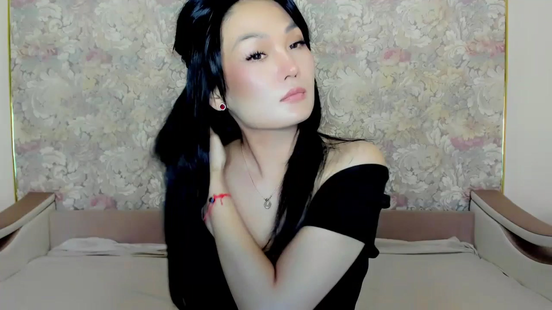 Gallery image thumbnail from Oiuysgdb's myfreecams stream on, 07/09/2023, 15:42 image 1 of 20