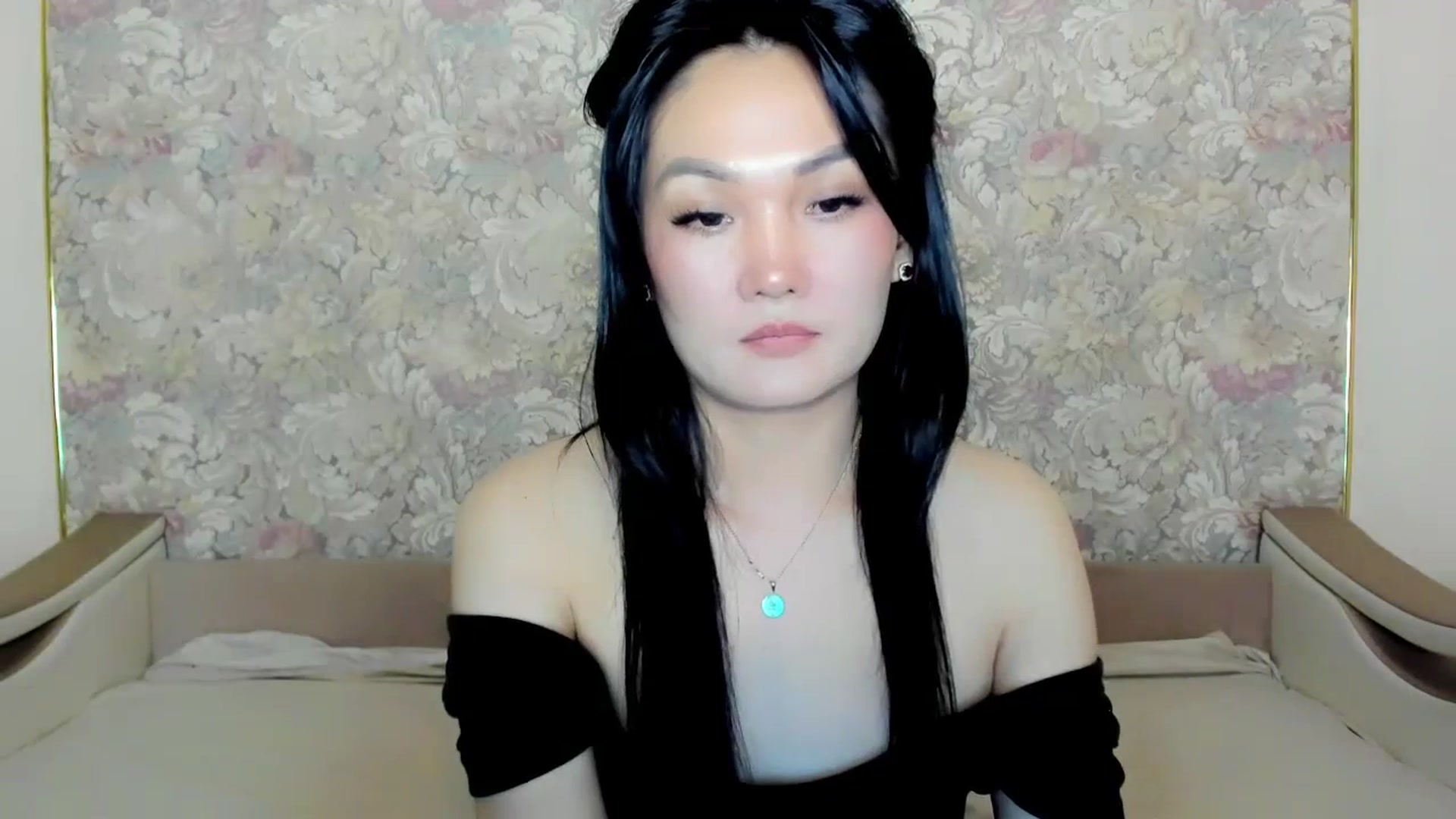 Gallery image thumbnail from Oiuysgdb's myfreecams stream on, 07/09/2023, 17:57 image 9 of 20