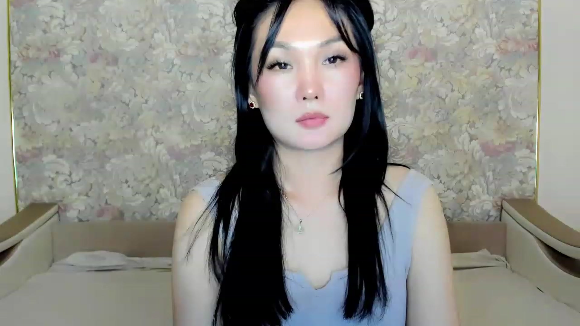 Gallery image thumbnail from Oiuysgdb's myfreecams stream on, 07/10/2023, 18:48 image 5 of 20