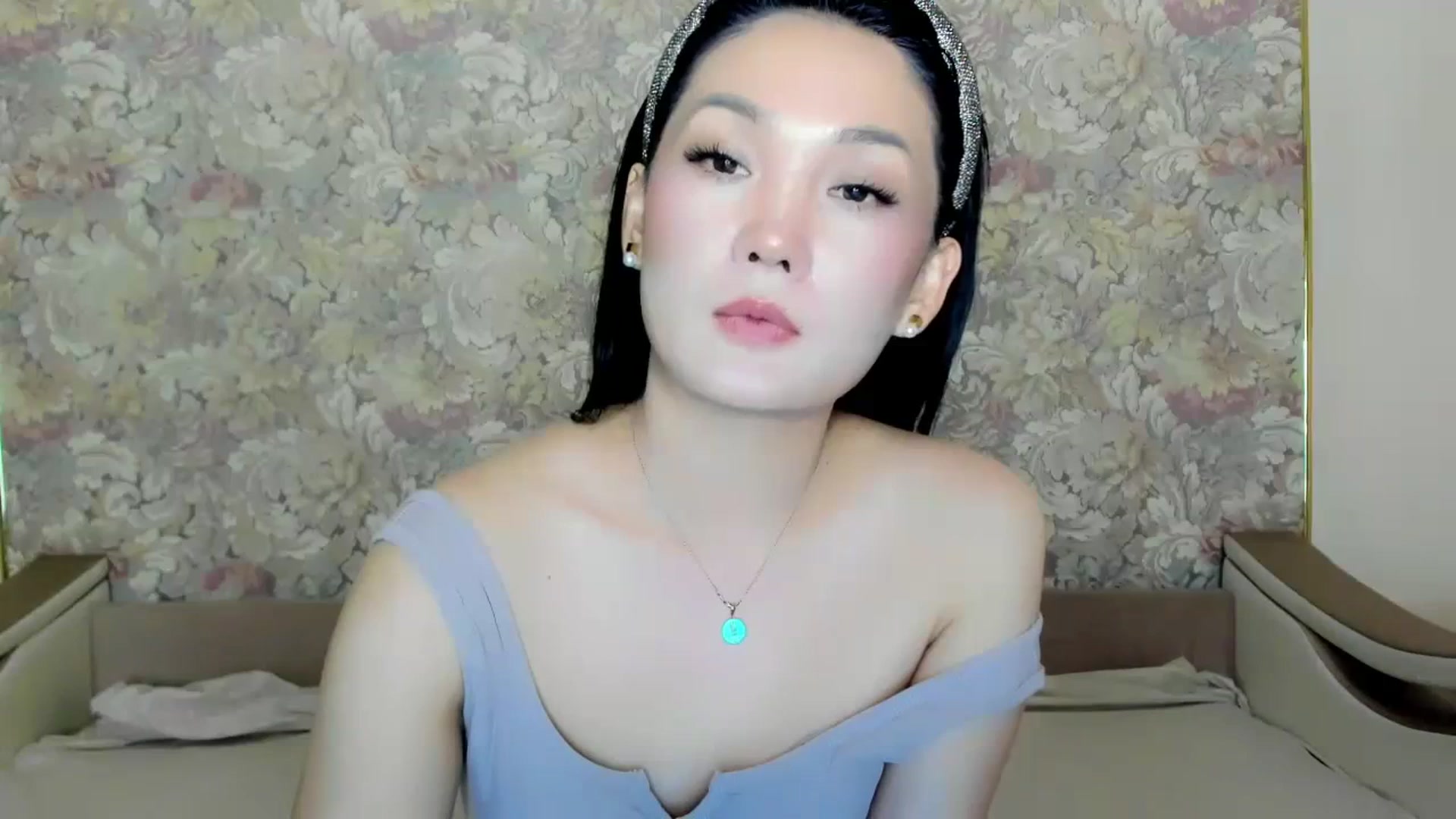 Gallery image thumbnail from Oiuysgdb's myfreecams stream on, 07/12/2023, 12:57 image 4 of 20