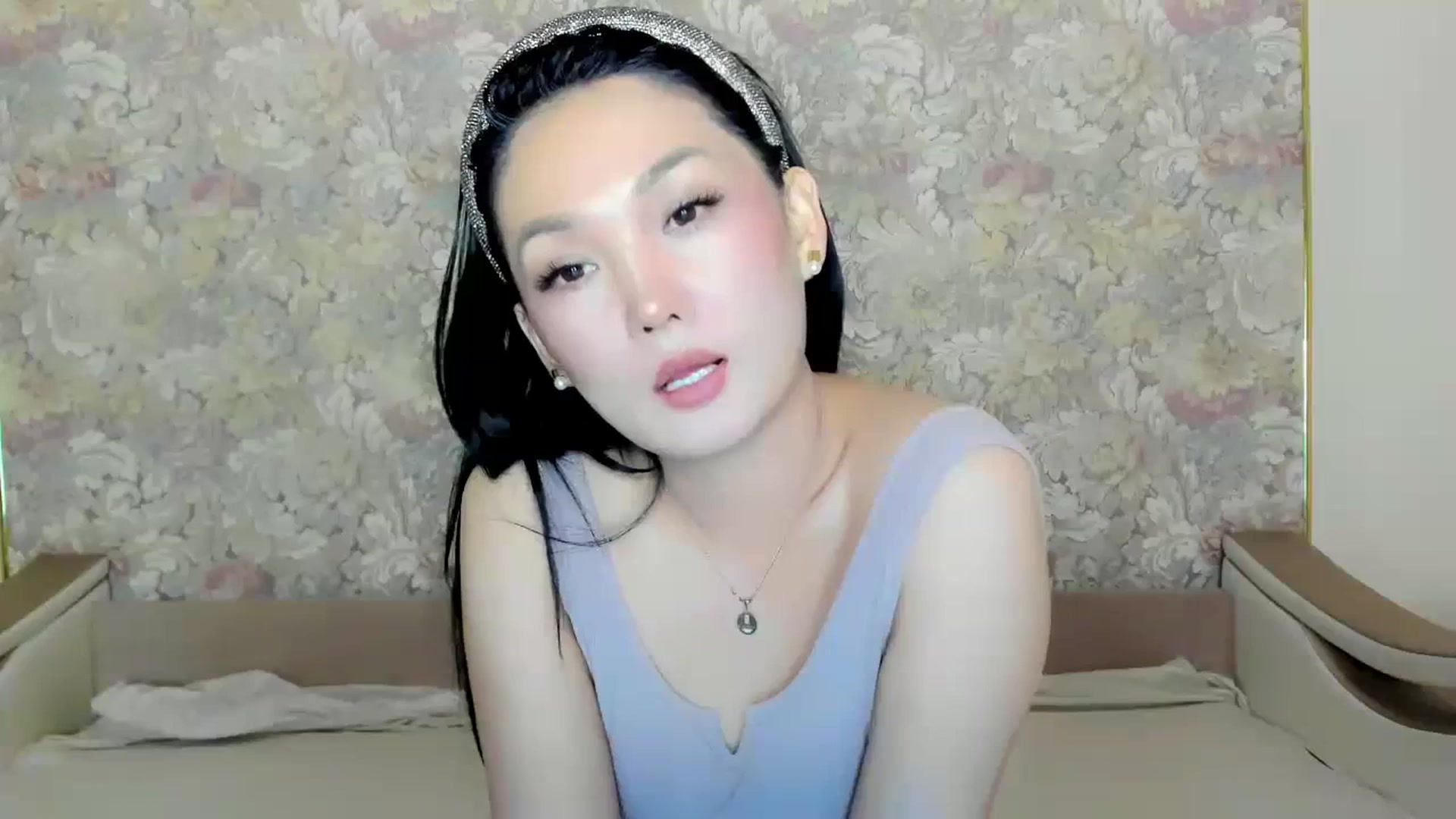 Gallery image thumbnail from Oiuysgdb's myfreecams stream on, 07/12/2023, 12:57 image 7 of 20