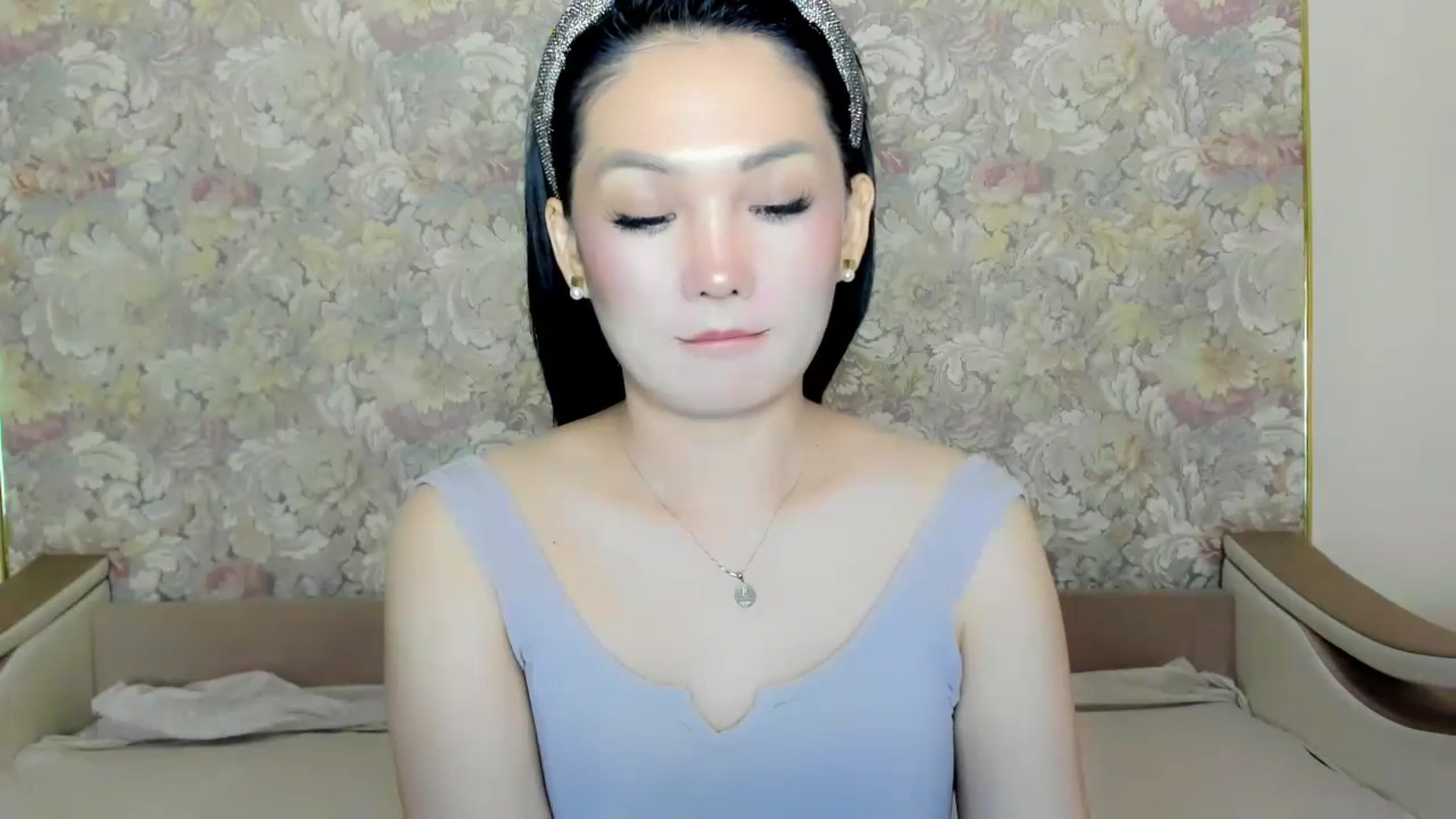 Gallery image thumbnail from Oiuysgdb's myfreecams stream on, 07/12/2023, 12:57 image 15 of 20
