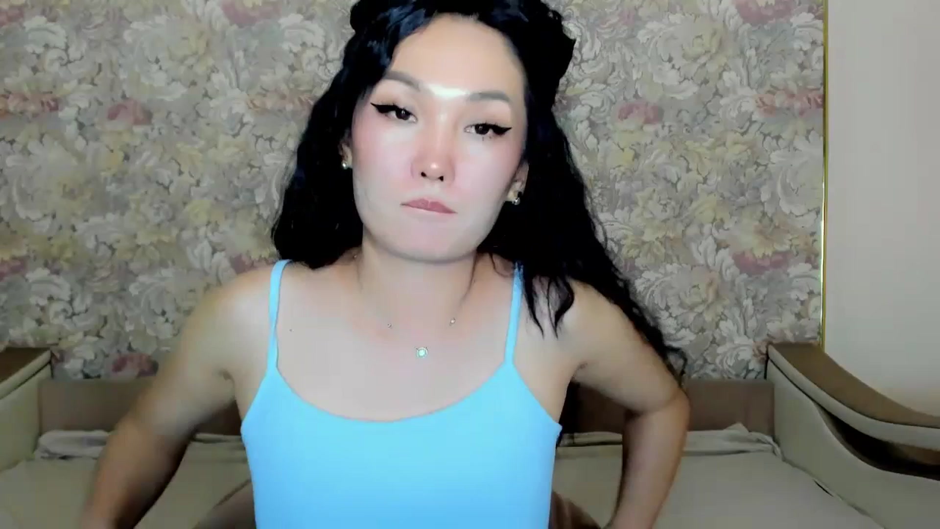 Gallery image thumbnail from Oiuysgdb's myfreecams stream on, 07/14/2023, 17:57 image 3 of 20