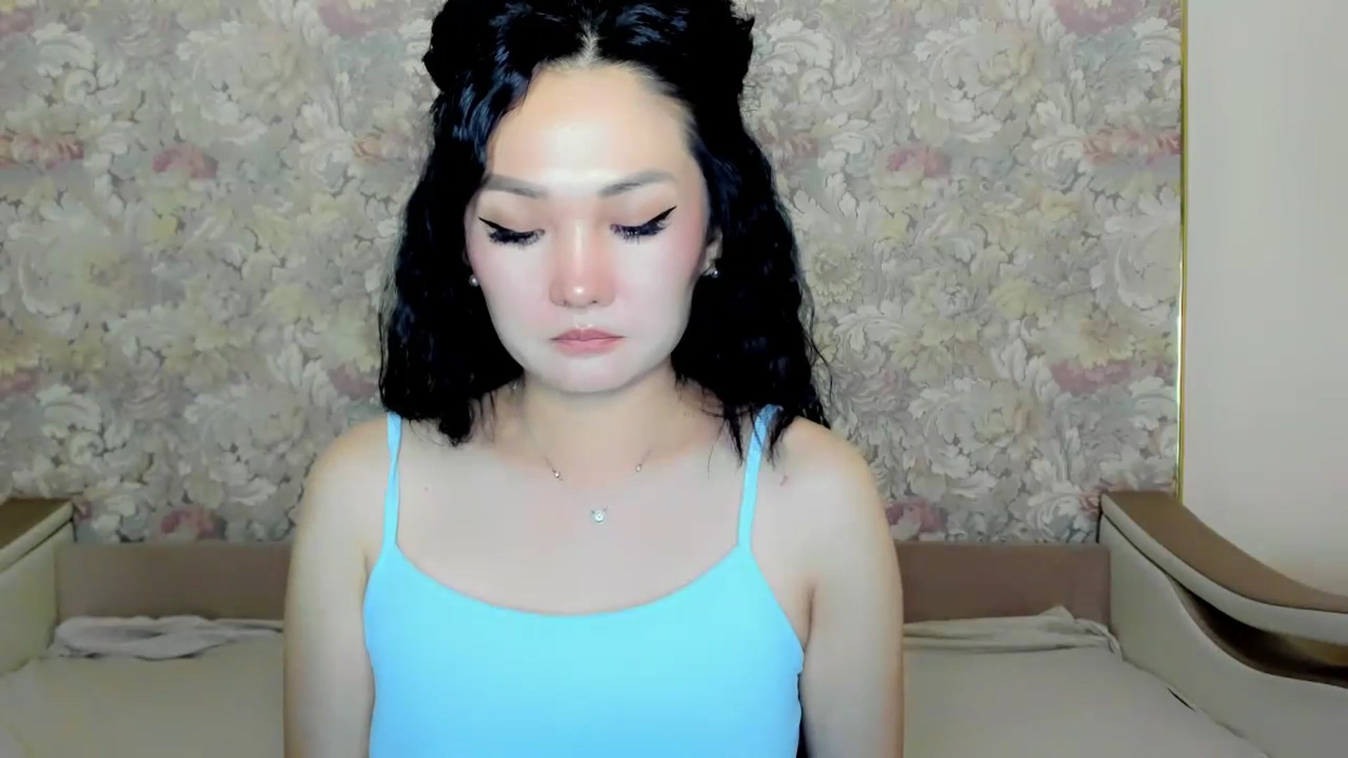 Gallery image thumbnail from Oiuysgdb's myfreecams stream on, 07/14/2023, 17:57 image 4 of 20