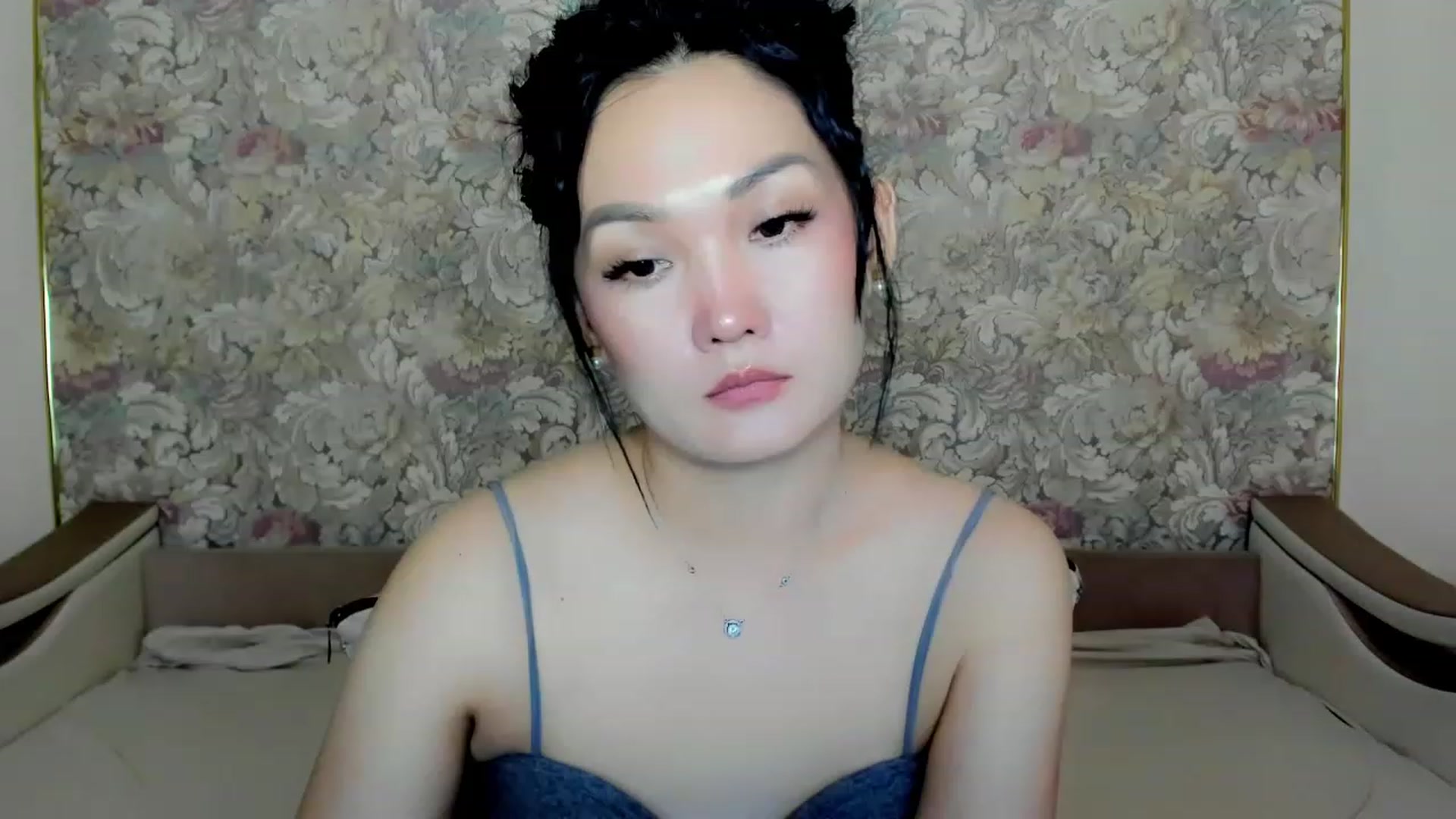 Gallery image thumbnail from Oiuysgdb's myfreecams stream on, 07/15/2023, 13:07 image 7 of 20