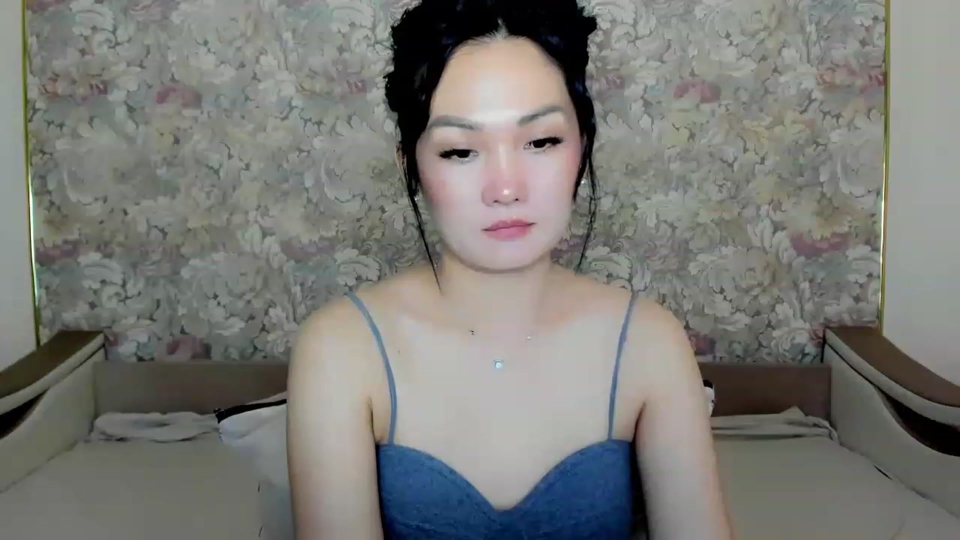 Gallery image thumbnail from Oiuysgdb's myfreecams stream on, 07/15/2023, 13:07 image 9 of 20
