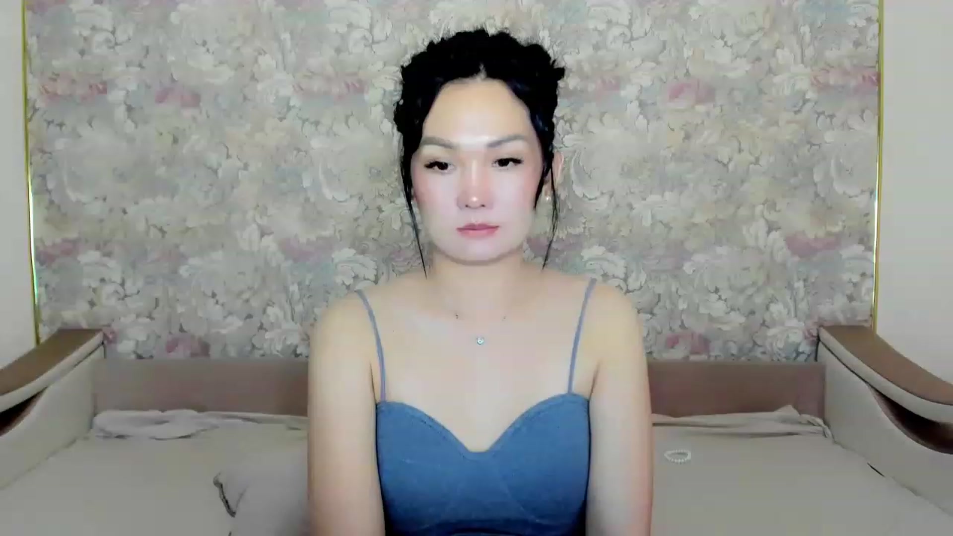Gallery image thumbnail from Oiuysgdb's myfreecams stream on, 07/15/2023, 13:07 image 15 of 20