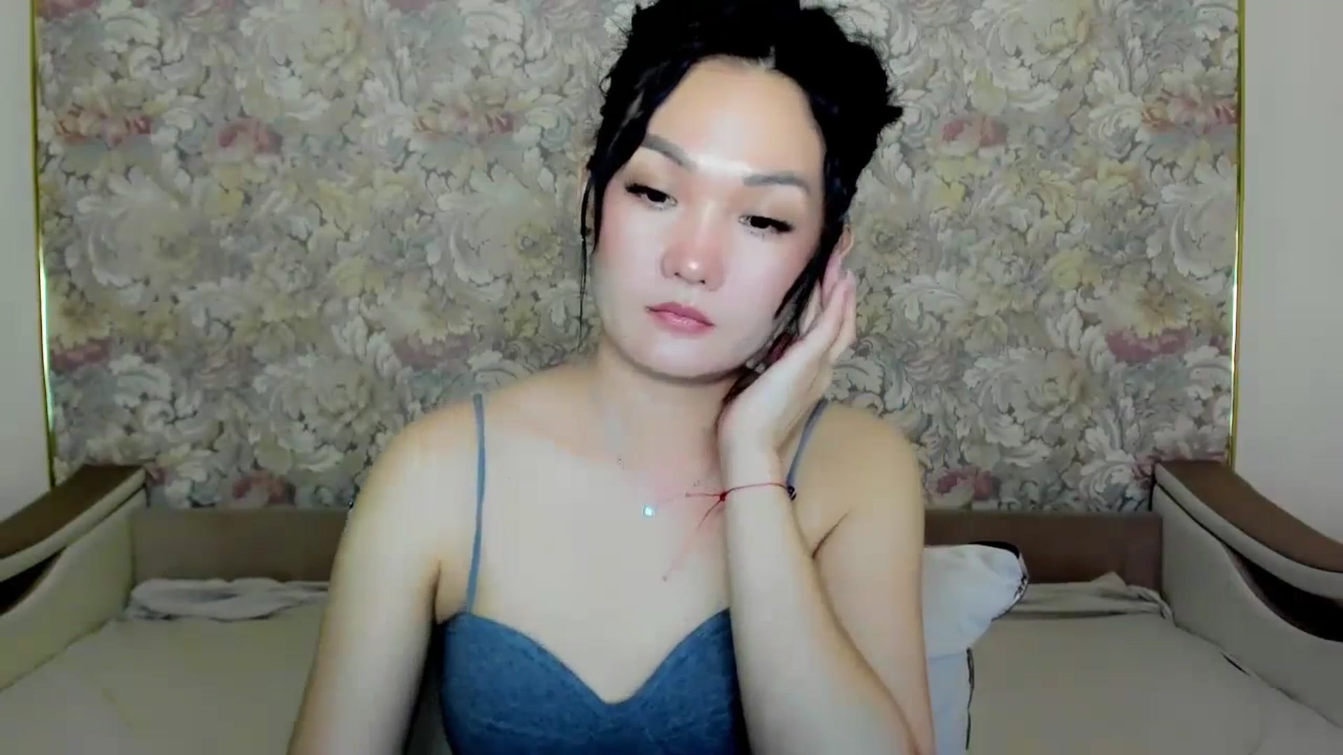 Gallery image thumbnail from Oiuysgdb's myfreecams stream on, 07/15/2023, 14:33 image 7 of 20