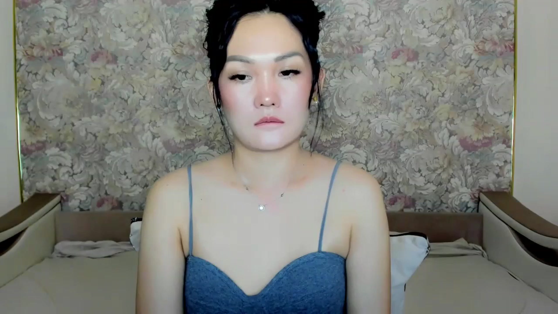 Gallery image thumbnail from Oiuysgdb's myfreecams stream on, 07/15/2023, 14:33 image 1 of 20