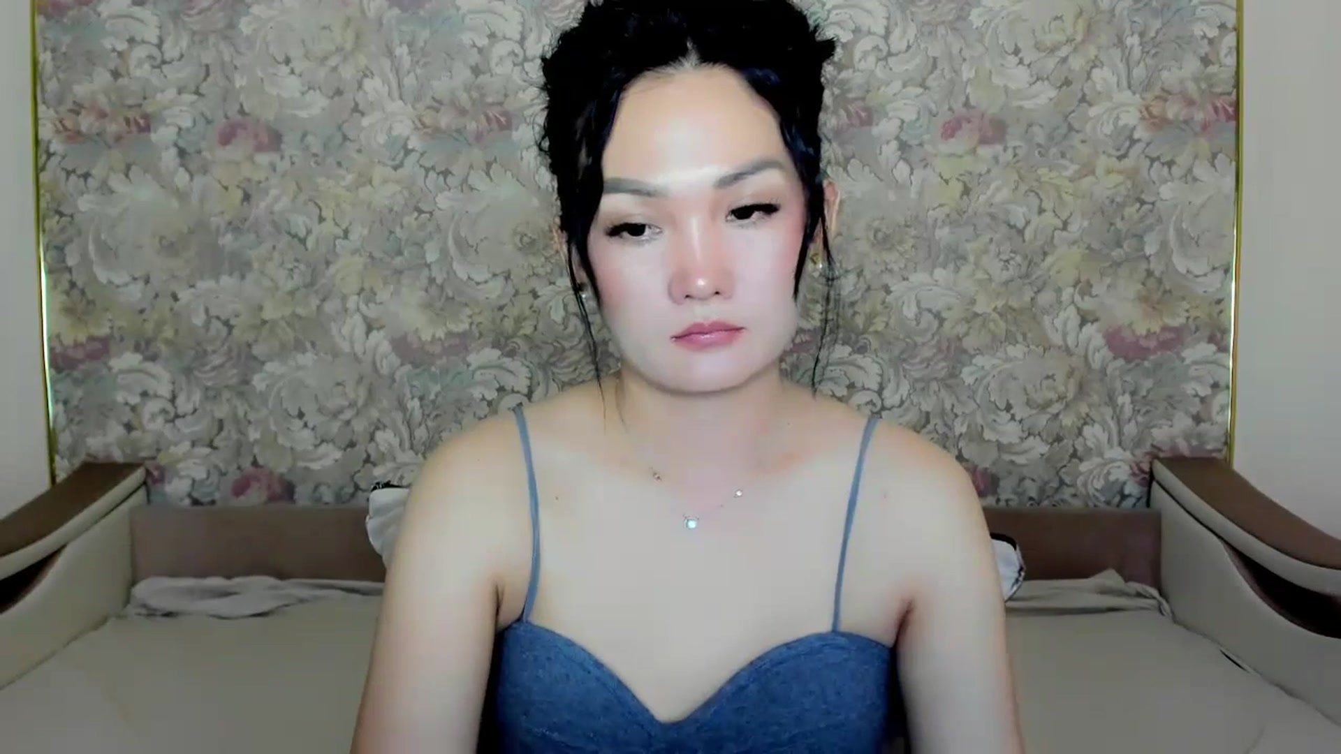 Gallery image thumbnail from Oiuysgdb's myfreecams stream on, 07/15/2023, 14:33 image 8 of 20