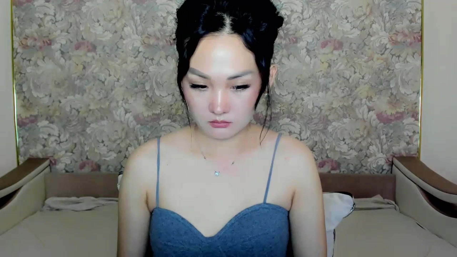 Gallery image thumbnail from Oiuysgdb's myfreecams stream on, 07/15/2023, 14:33 image 5 of 20