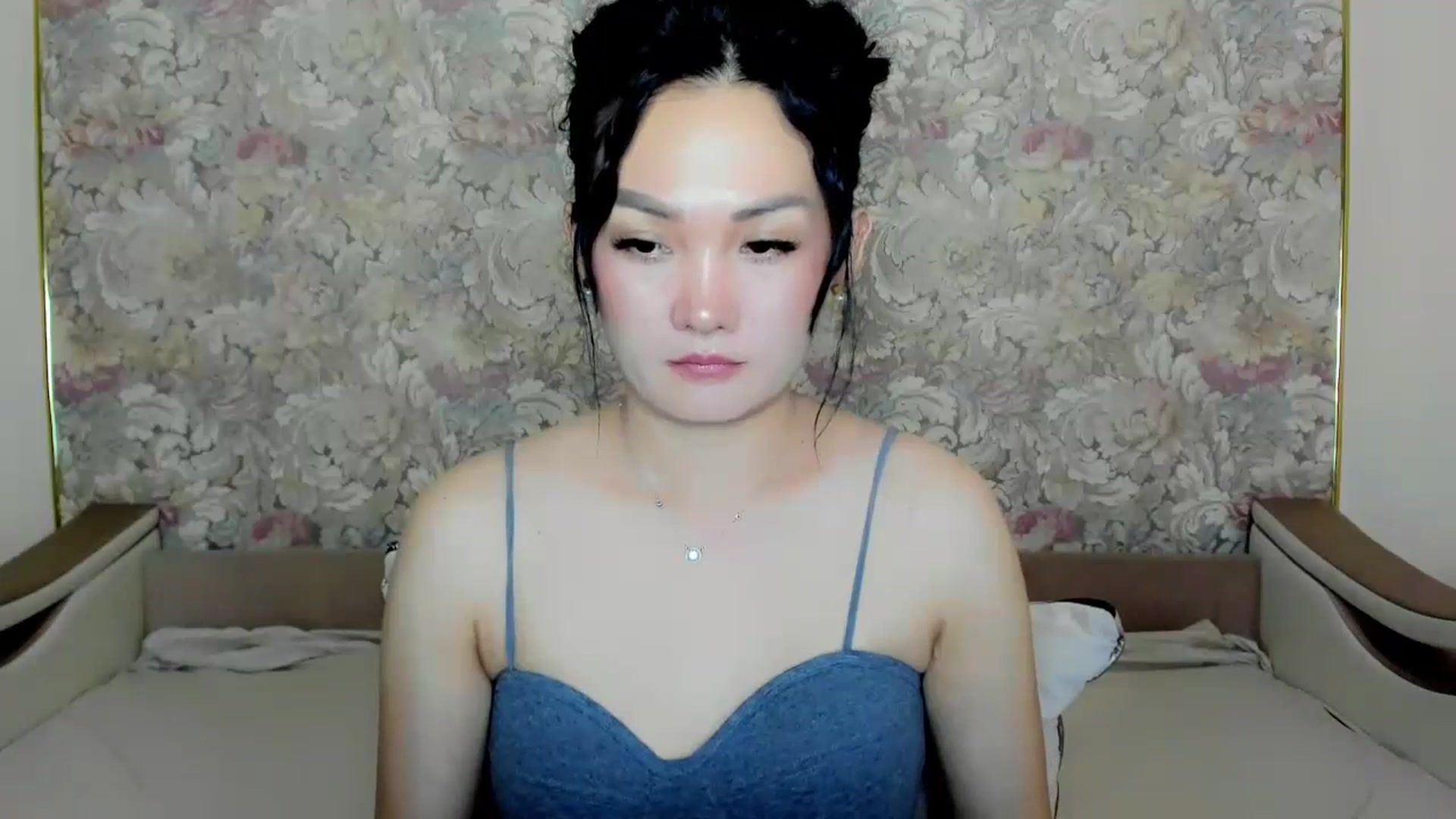 Gallery image thumbnail from Oiuysgdb's myfreecams stream on, 07/15/2023, 14:33 image 6 of 20