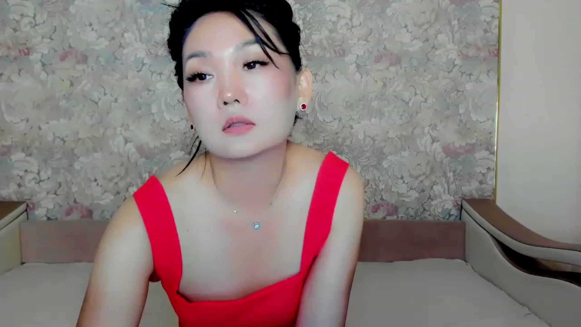Gallery image thumbnail from Oiuysgdb's myfreecams stream on, 07/28/2023, 17:26 image 18 of 20